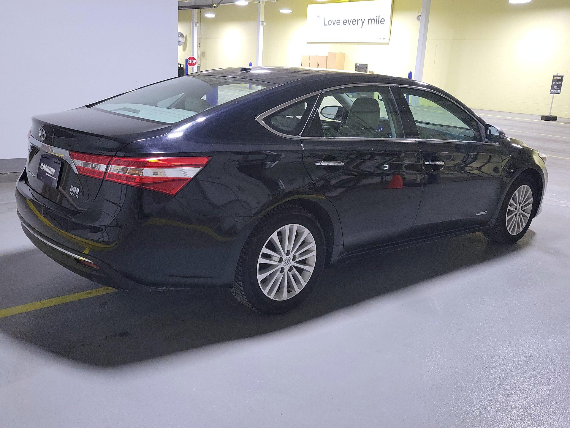 Thumbnail: 2015 Toyota Avalon - 5