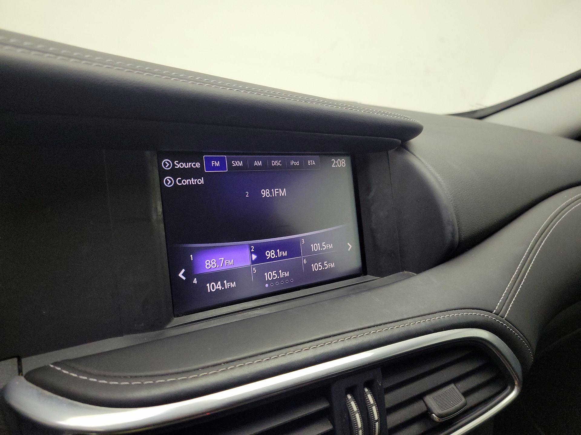 Thumbnail: 2017 INFINITI QX30 - 15