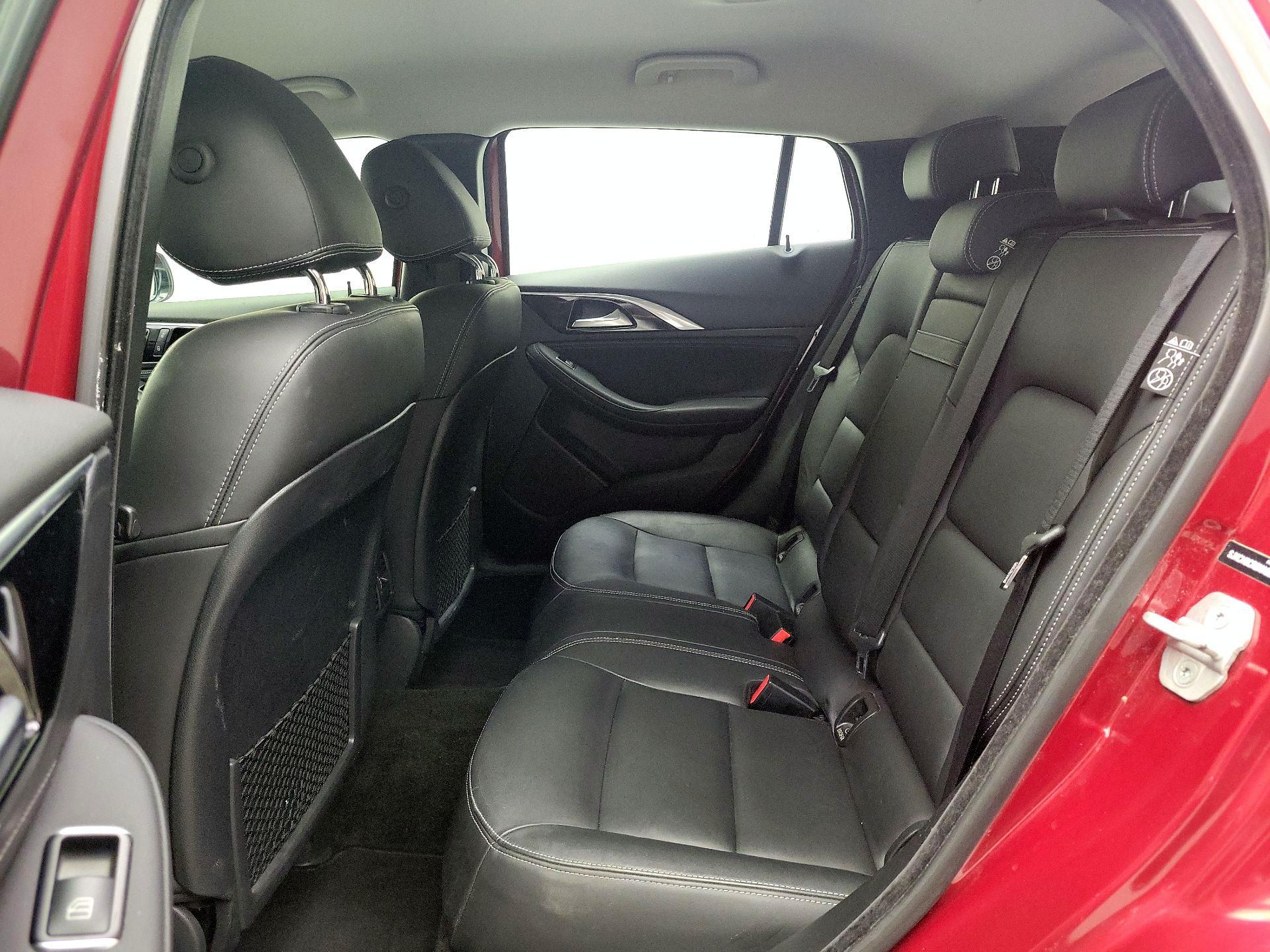 Thumbnail: 2017 INFINITI QX30 - 19