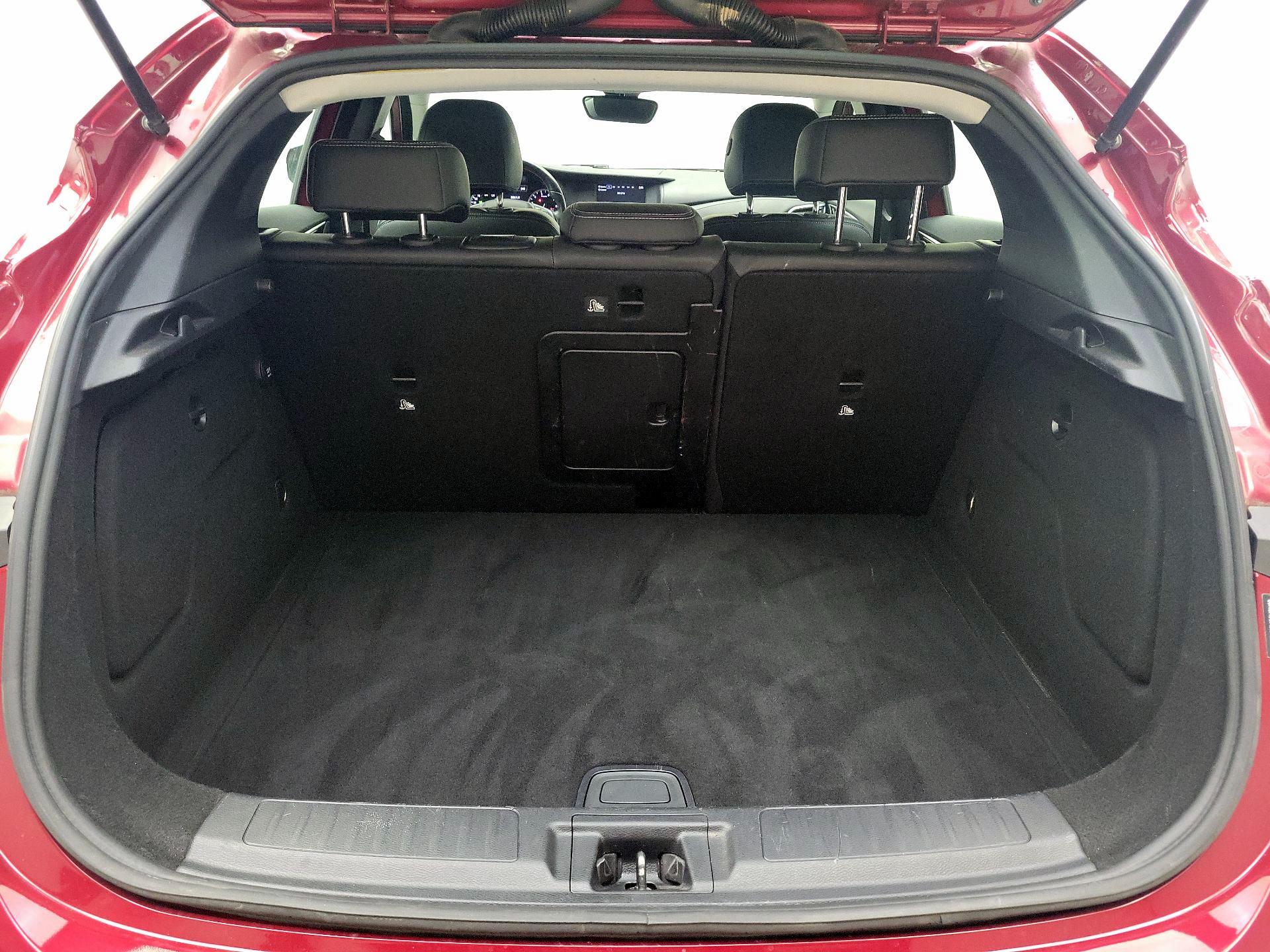 Thumbnail: 2017 INFINITI QX30 - 20