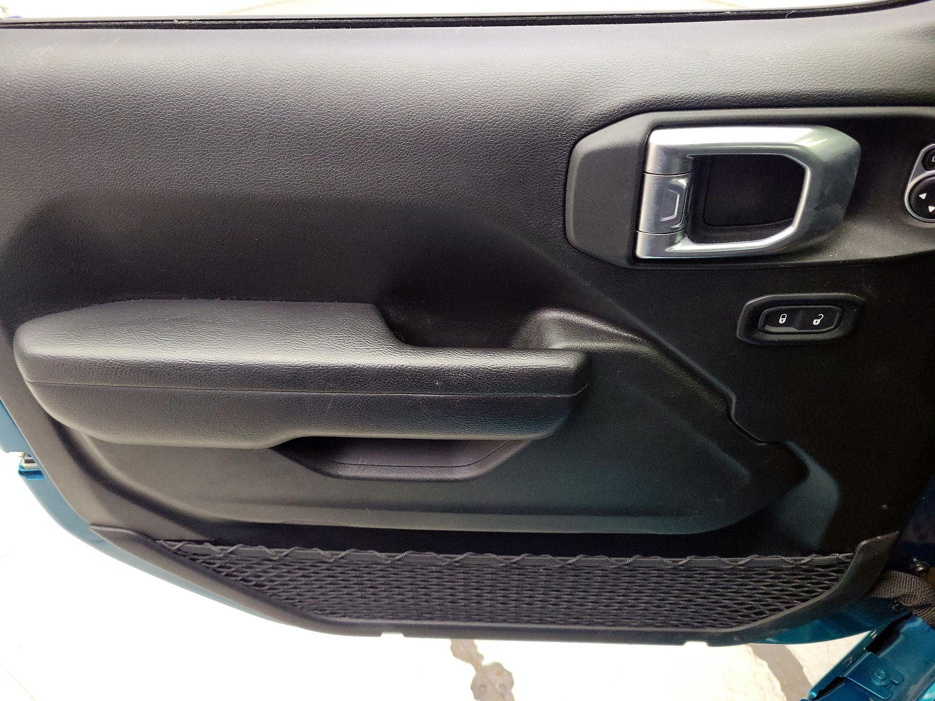 Thumbnail: 2024 Jeep Wrangler - 12