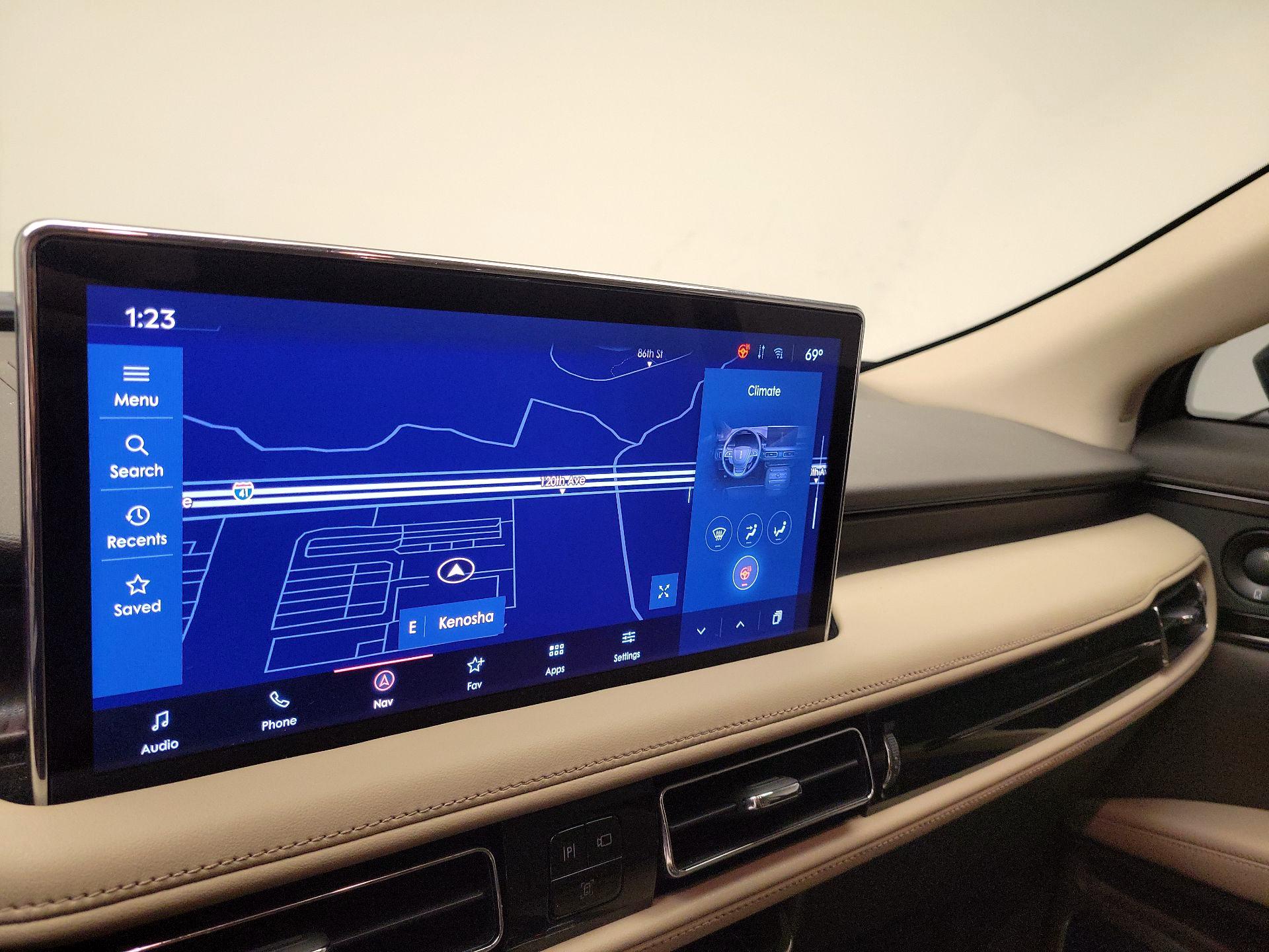 Thumbnail: 2022 Lincoln Nautilus - 14