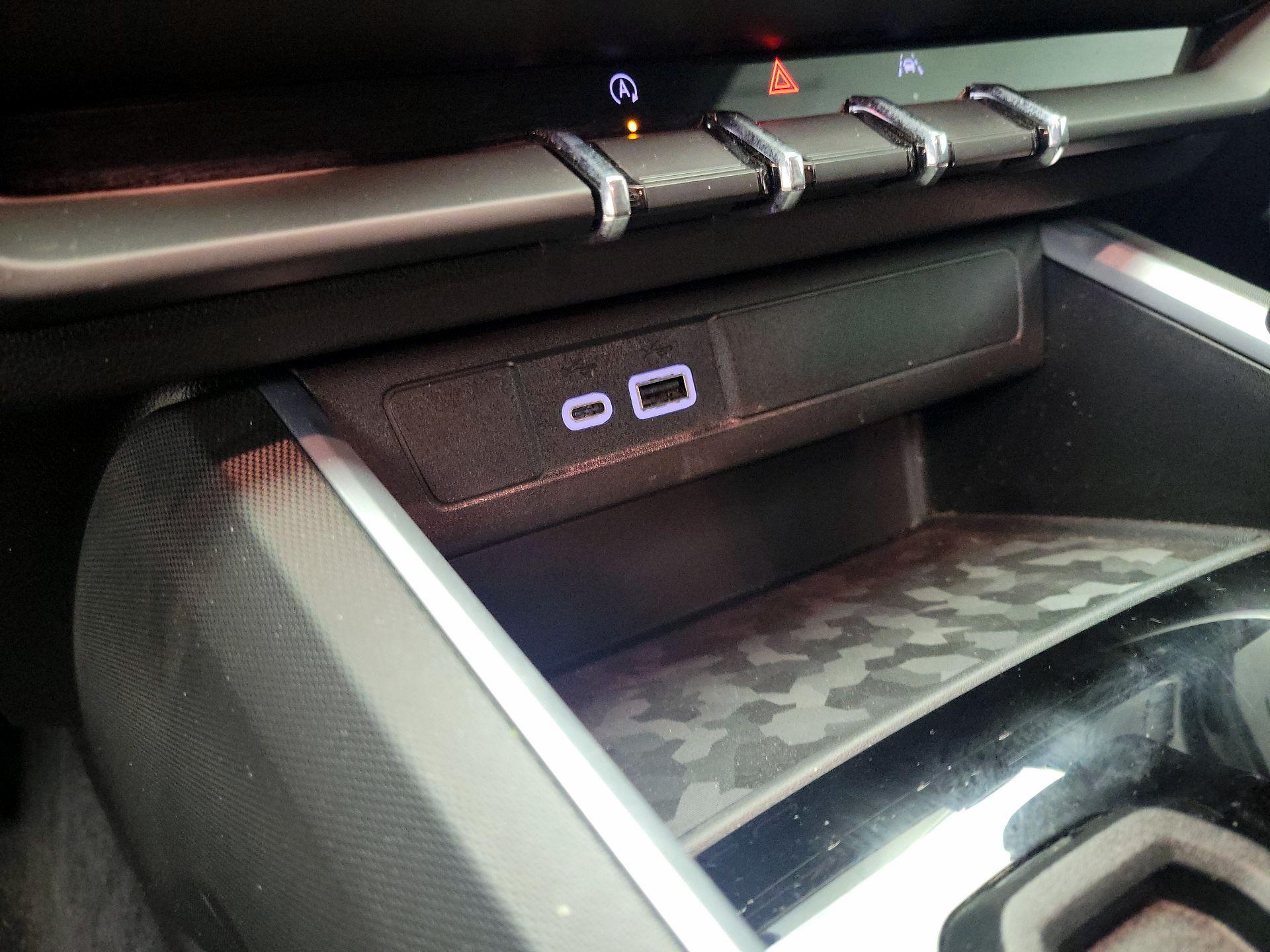 Thumbnail: 2024 Chevrolet Colorado - 18