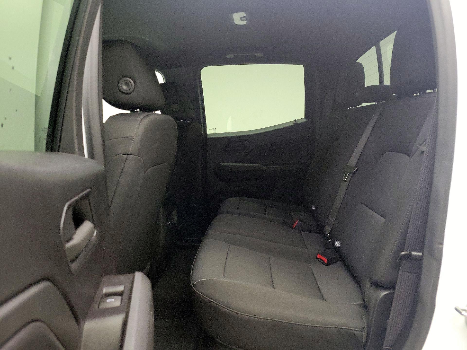 Thumbnail: 2024 Chevrolet Colorado - 19