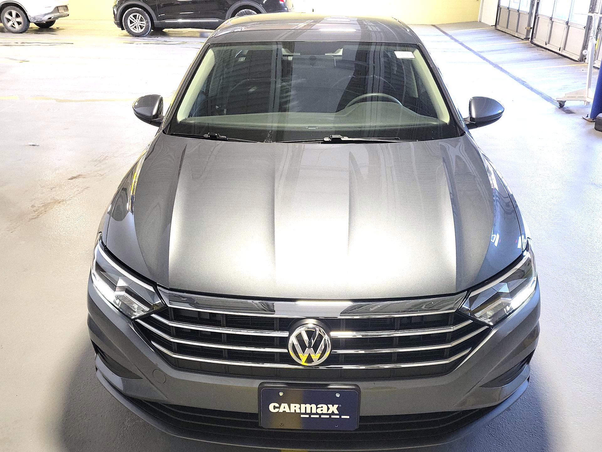 Thumbnail: 2019 Volkswagen Jetta - 2