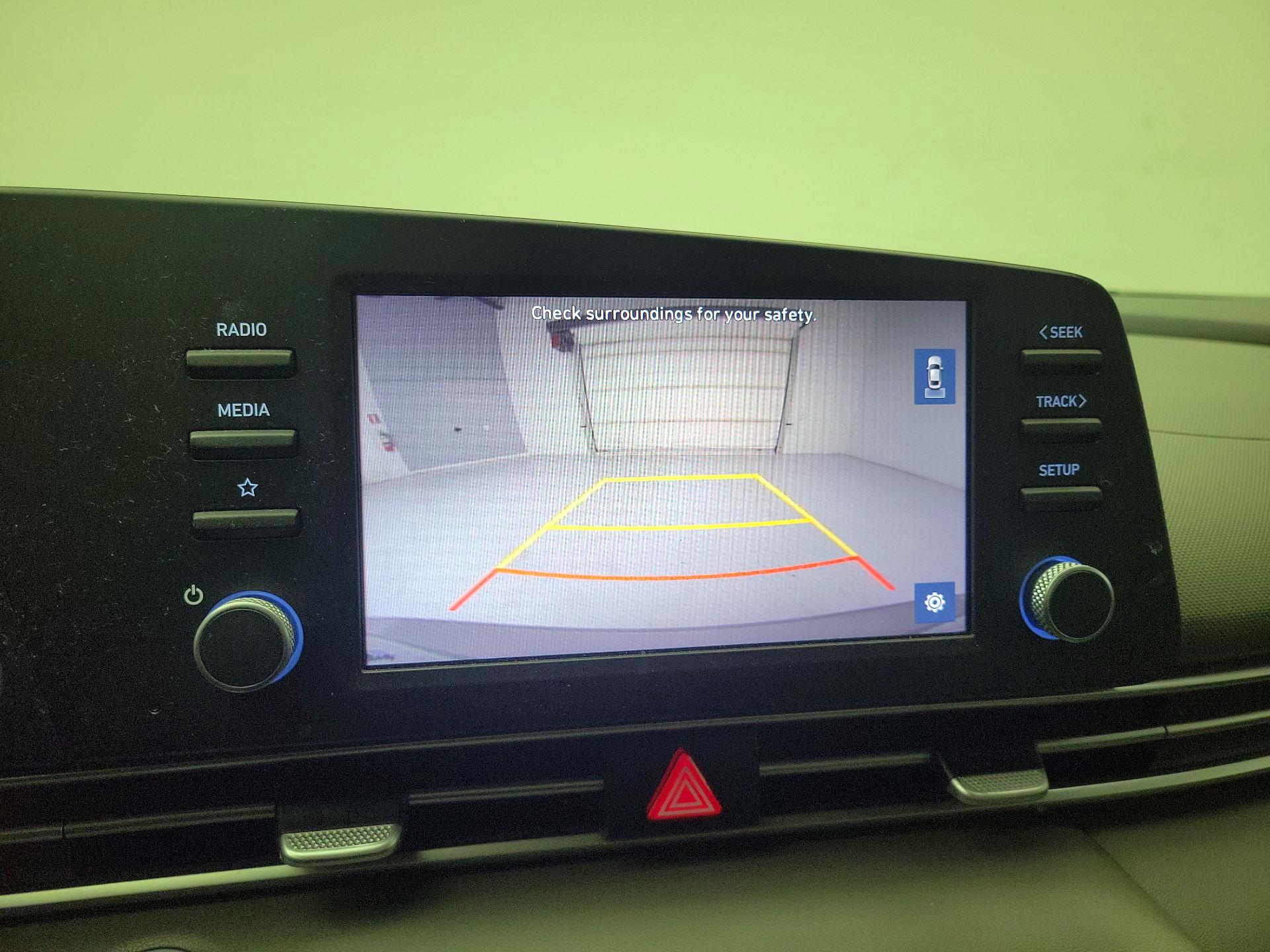 Thumbnail: 2021 Hyundai Elantra - 14