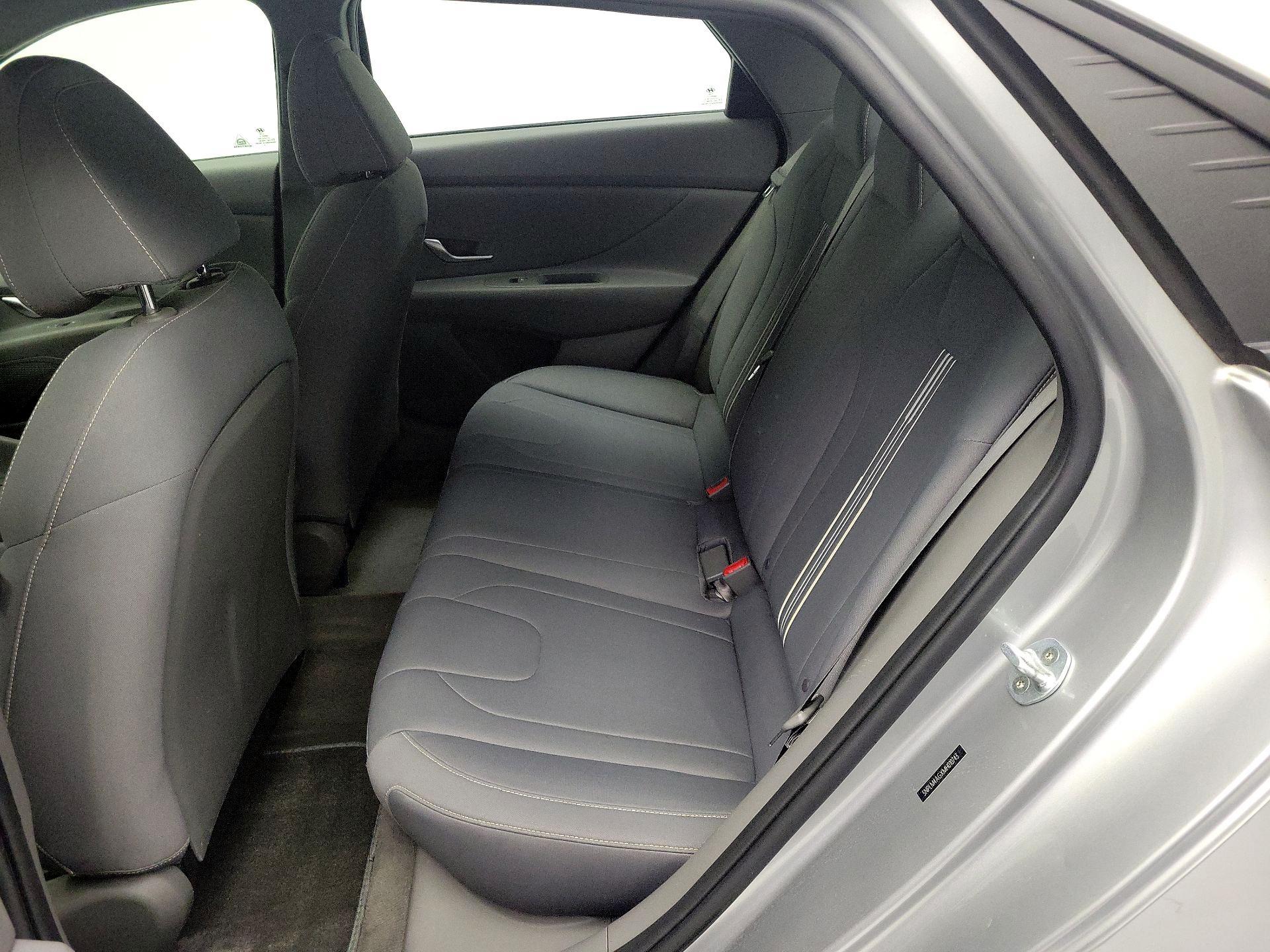 Thumbnail: 2021 Hyundai Elantra - 19