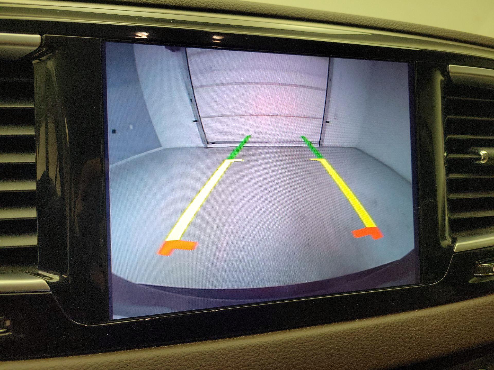 Thumbnail: 2018 Chrysler Pacifica - 13