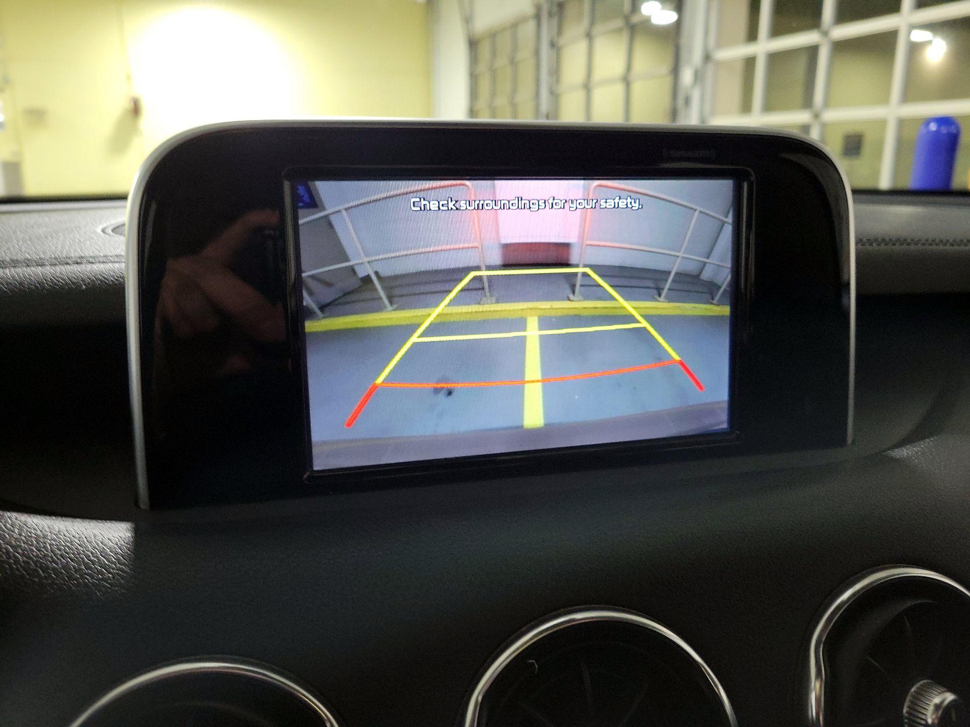 Thumbnail: 2018 Kia Stinger - 12