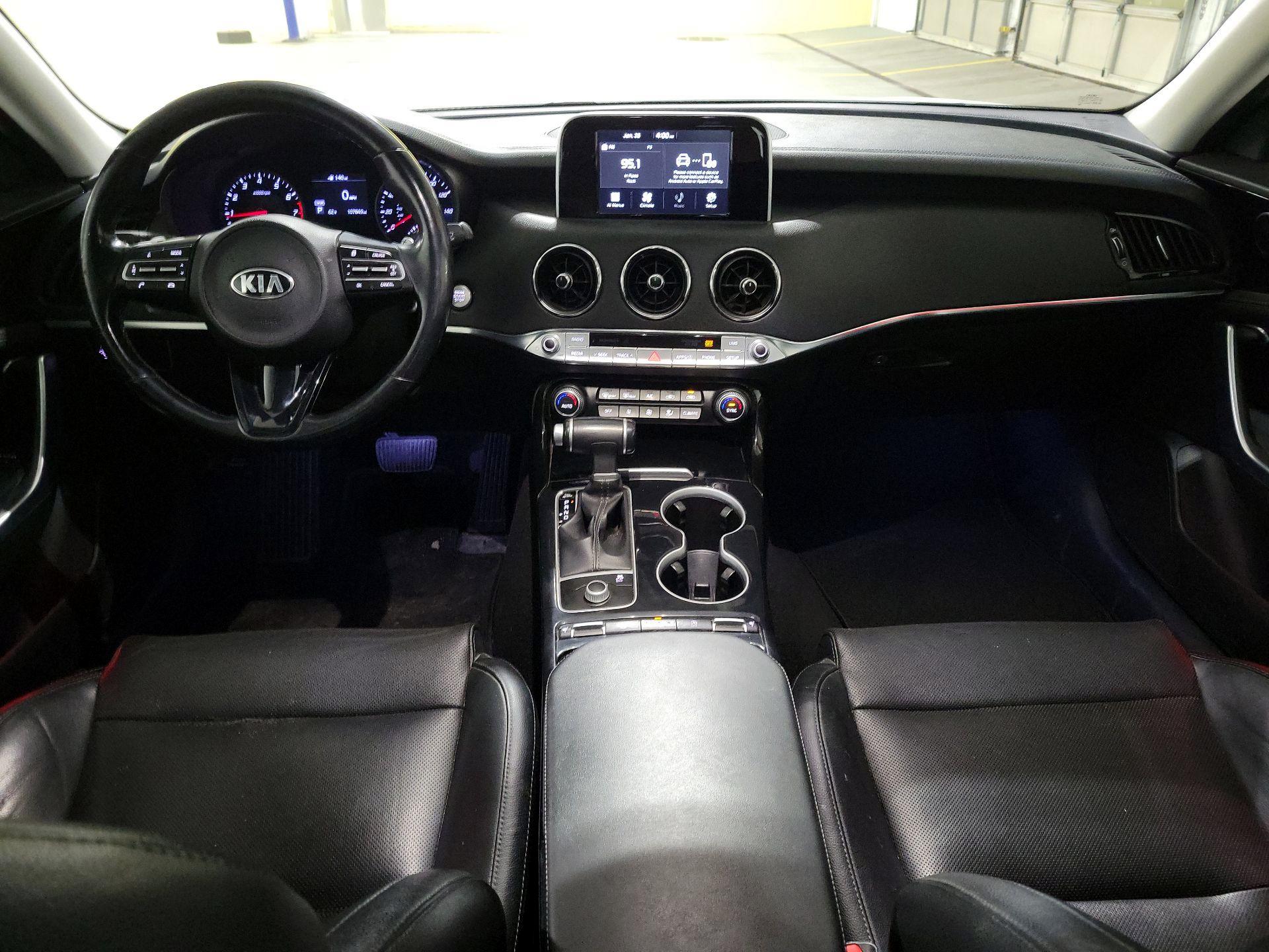 Thumbnail: 2018 Kia Stinger - 8