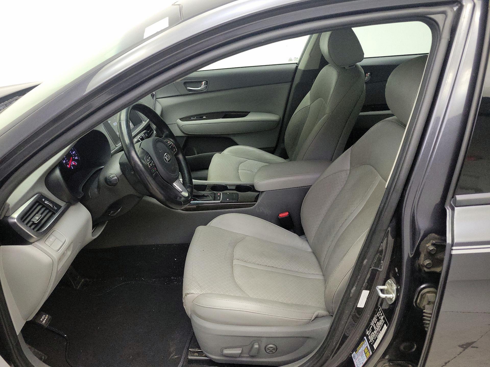 Thumbnail: 2017 Kia Optima - 11