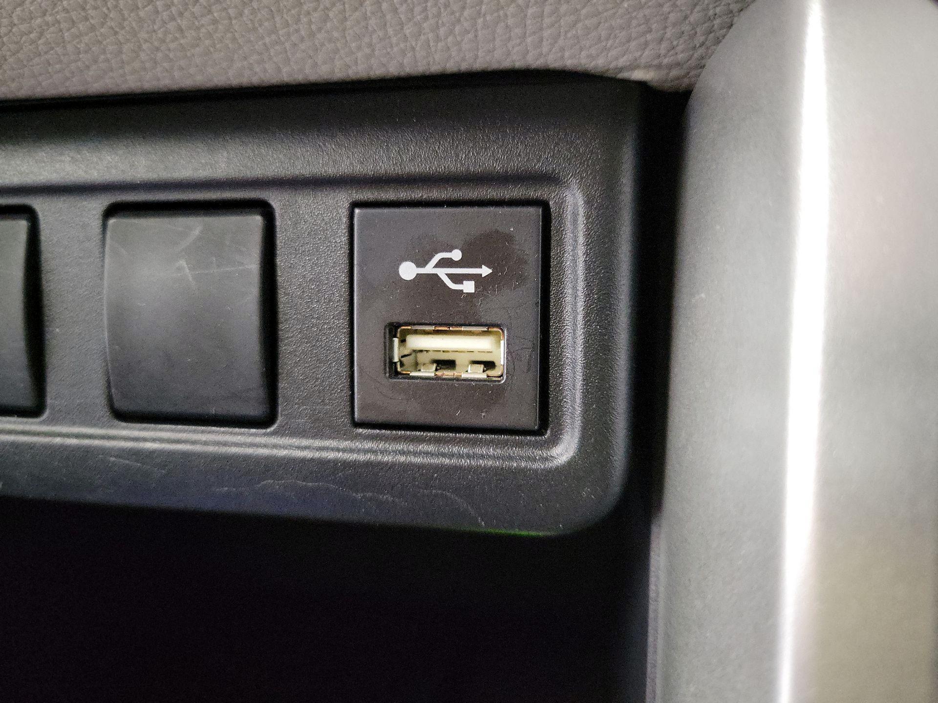 Thumbnail: 2022 Toyota Corolla Cross - 17