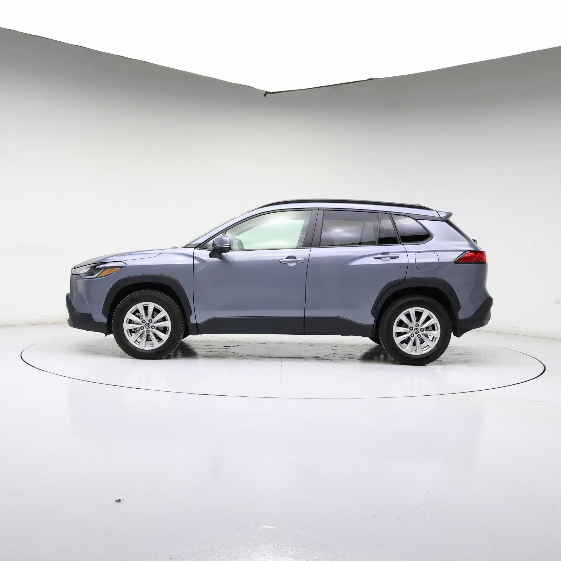 Thumbnail: 2022 Toyota Corolla Cross - 7