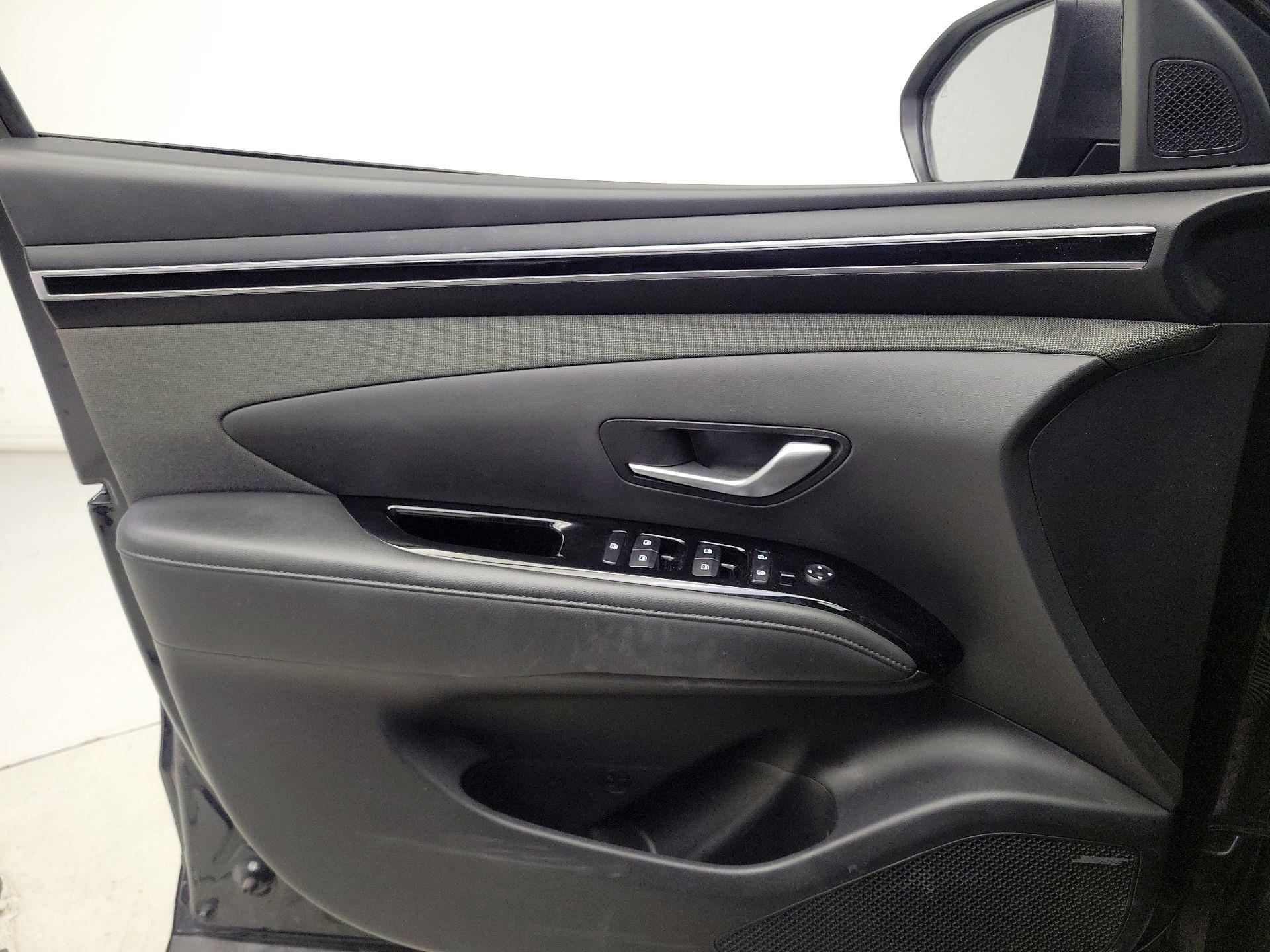 Thumbnail: 2023 Hyundai Santa Cruz - 12