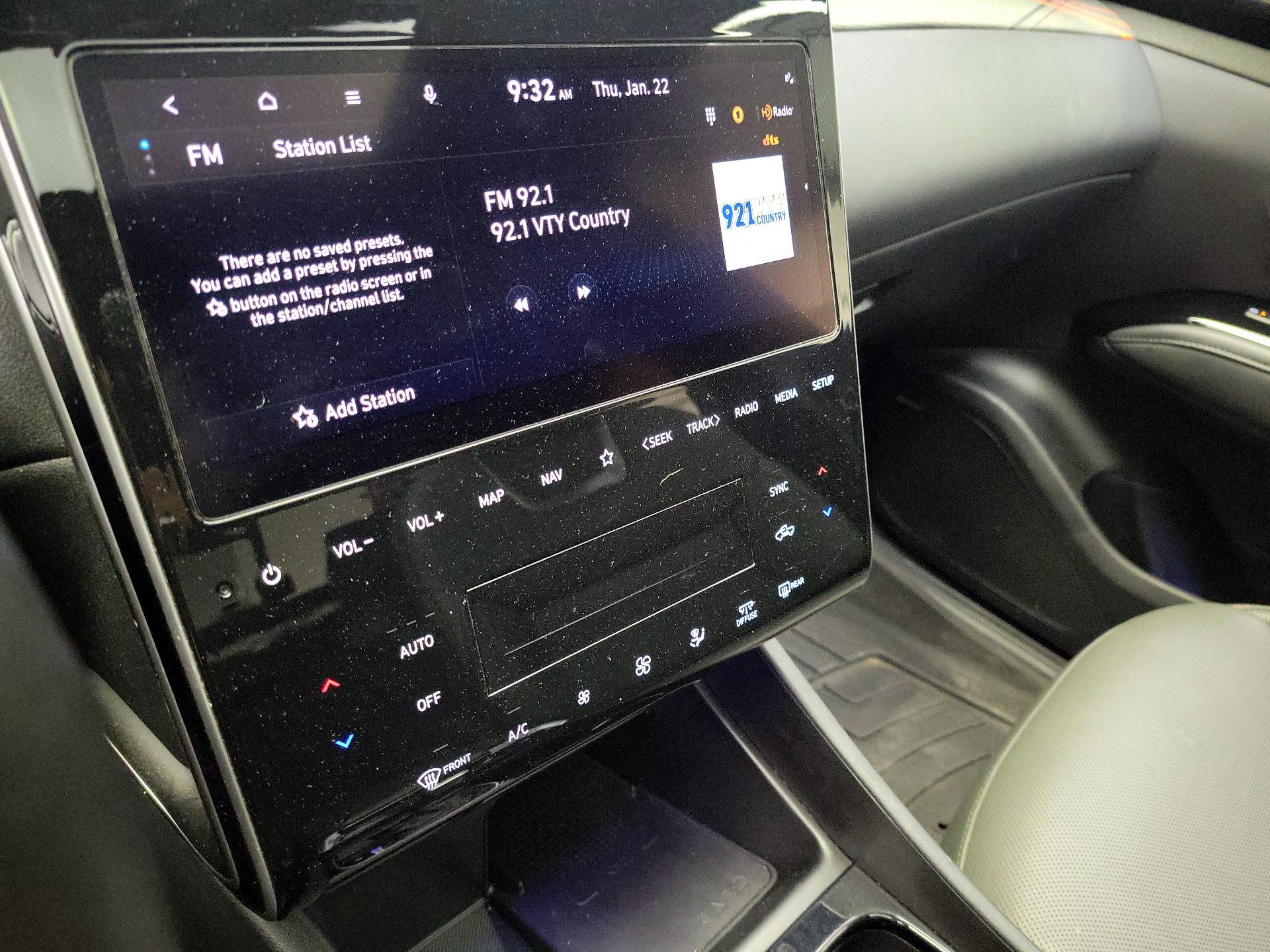 Thumbnail: 2023 Hyundai Santa Cruz - 16