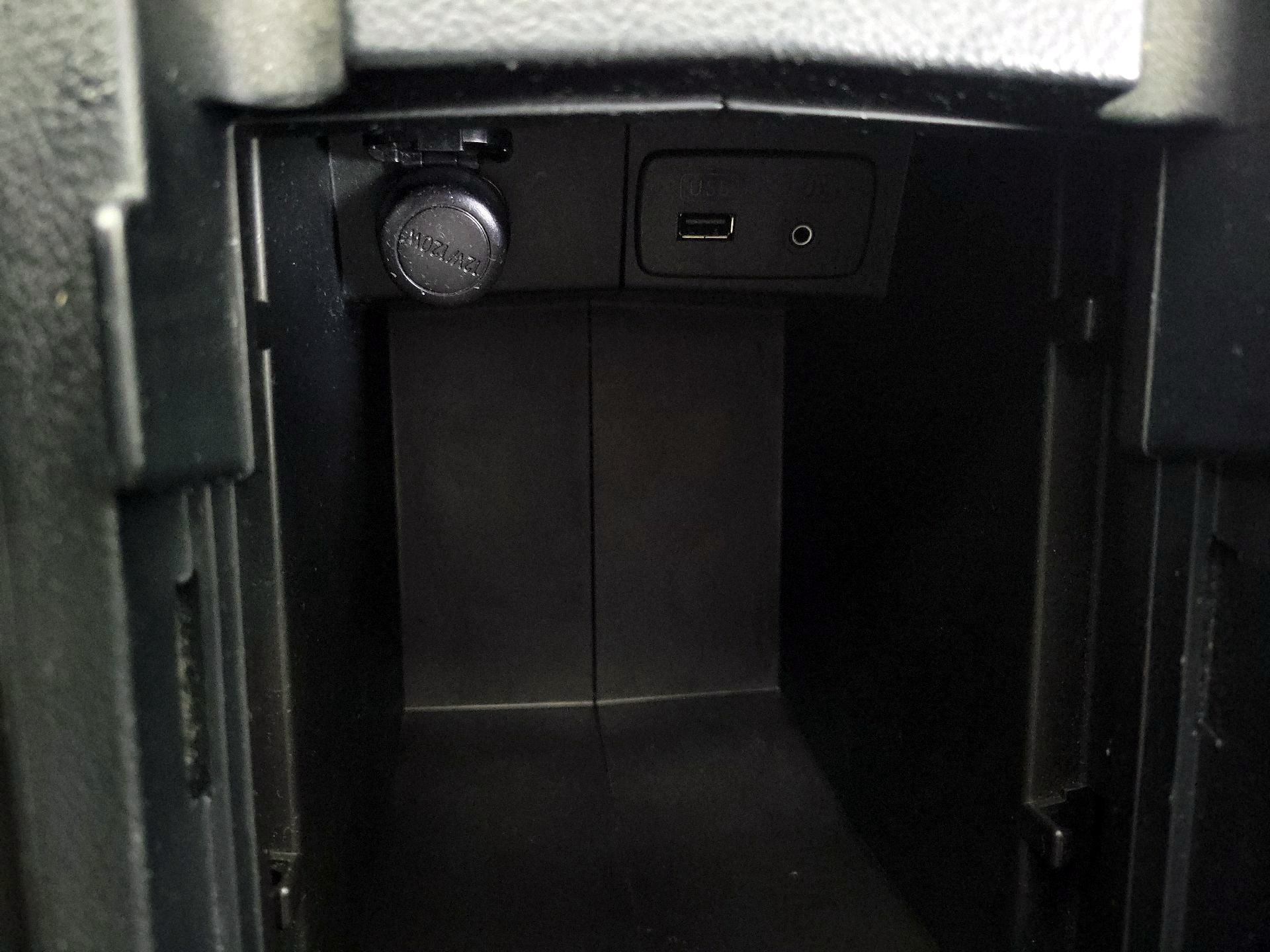 Thumbnail: 2014 Subaru Forester - 18