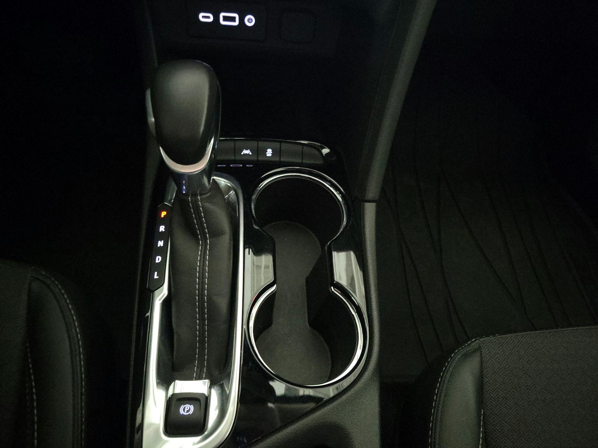 Thumbnail: 2021 Buick Encore GX - 15