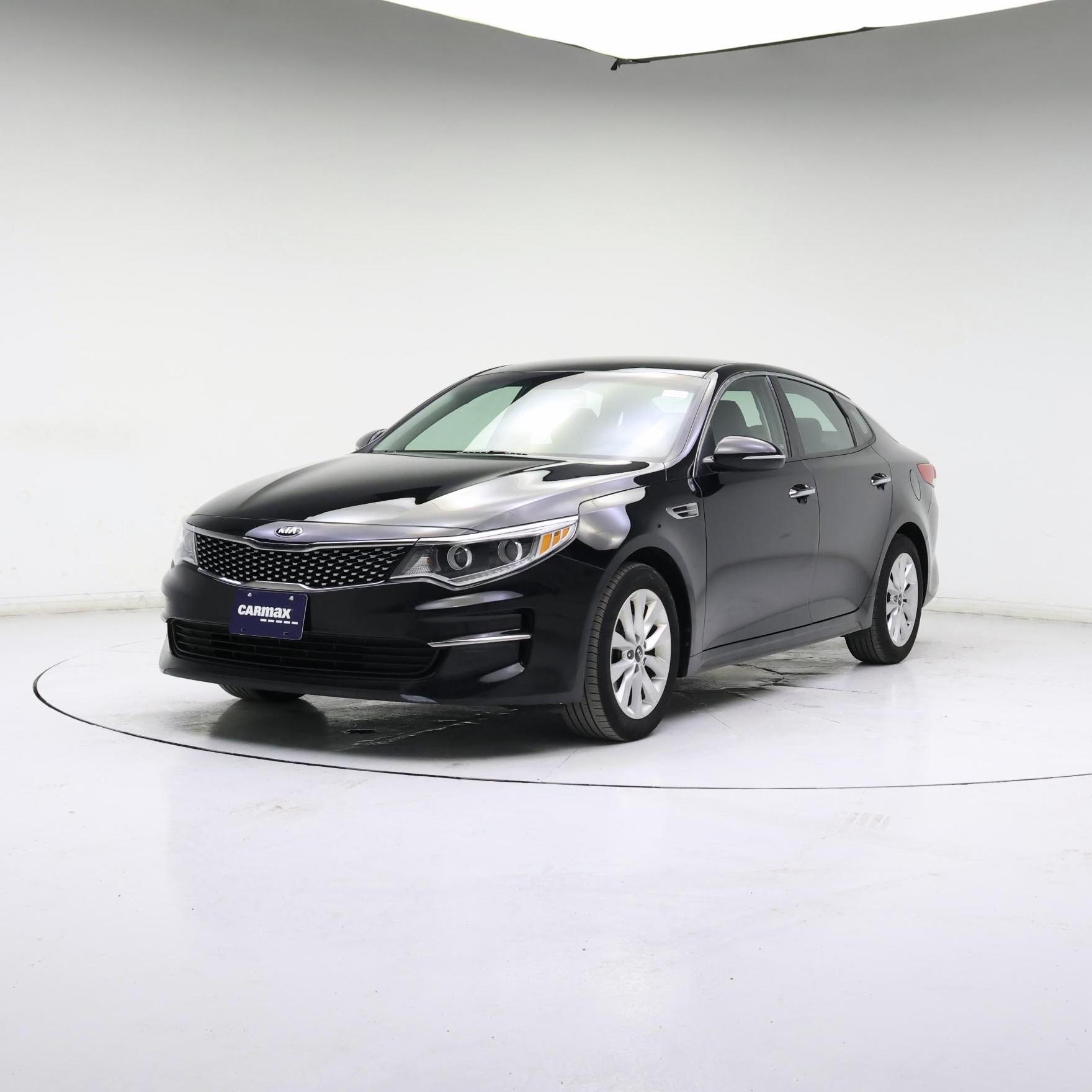 Thumbnail: 2016 Kia Optima - 4