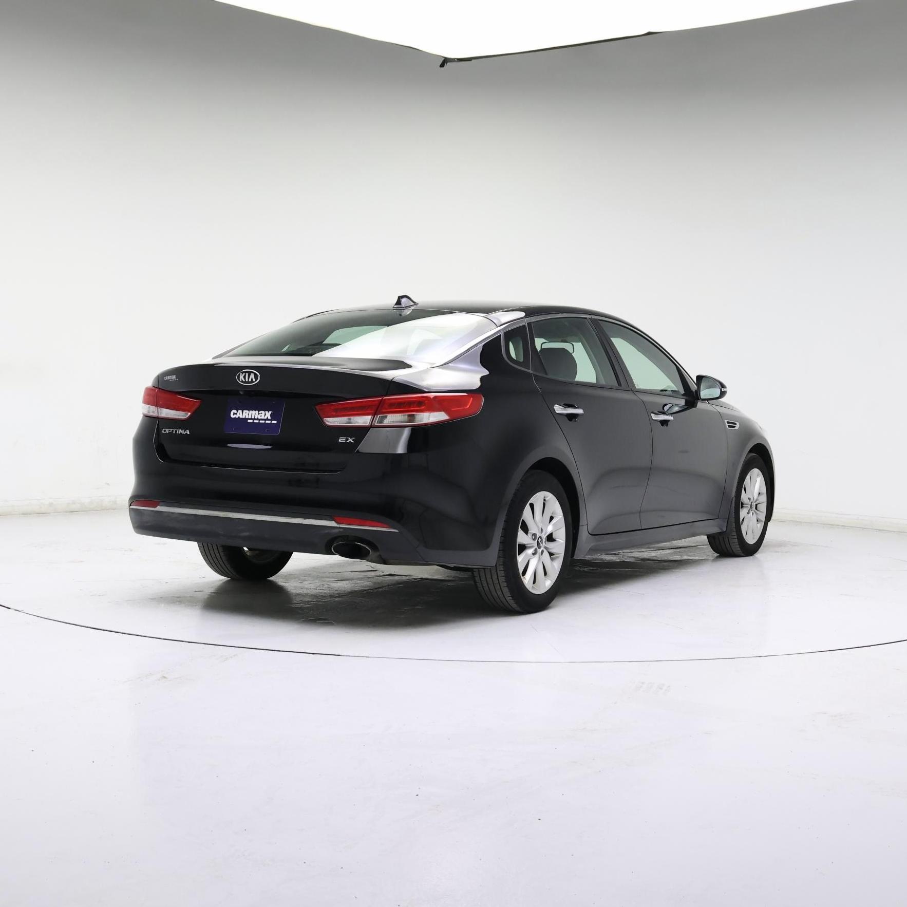 Thumbnail: 2016 Kia Optima - 8