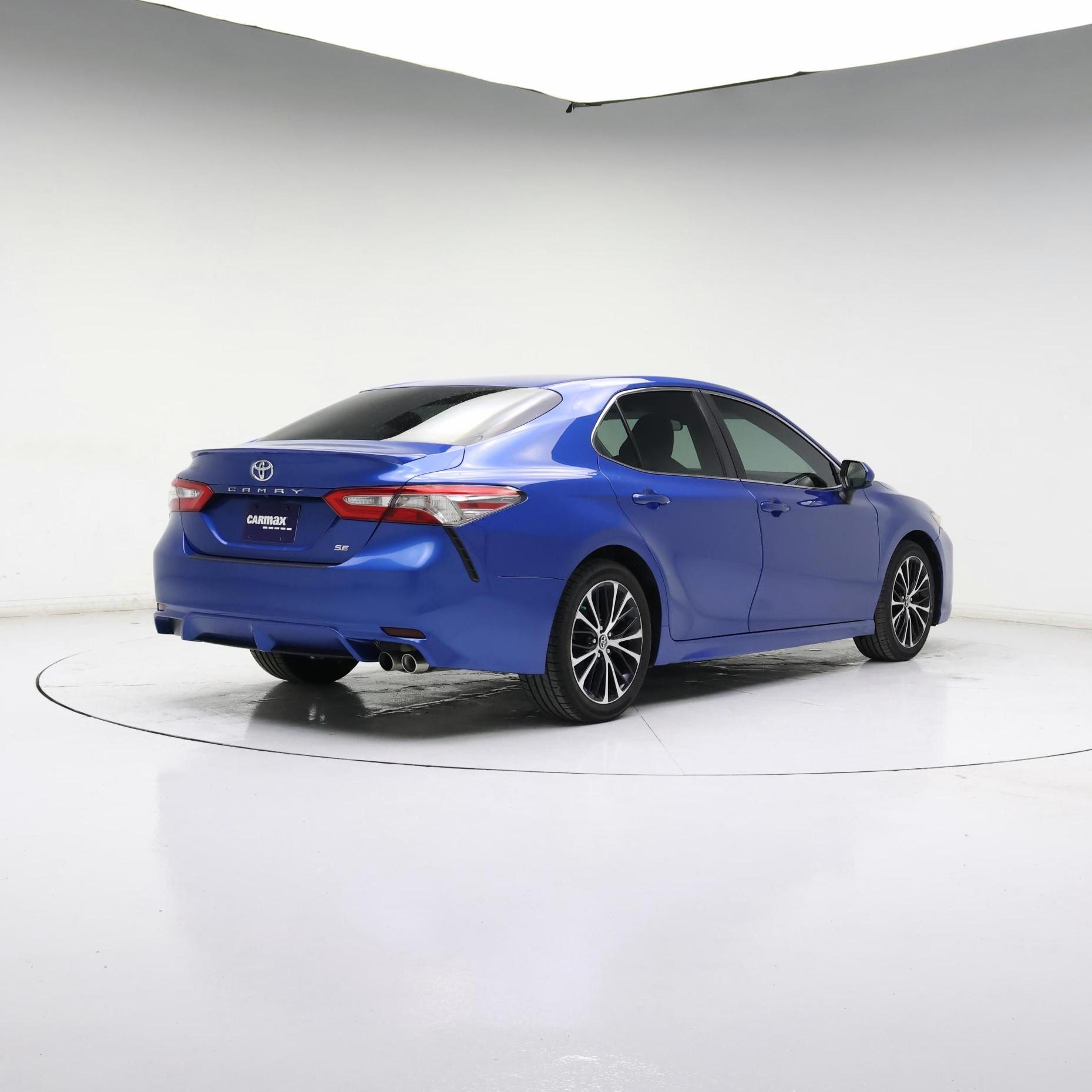 Thumbnail: 2018 Toyota Camry - 8