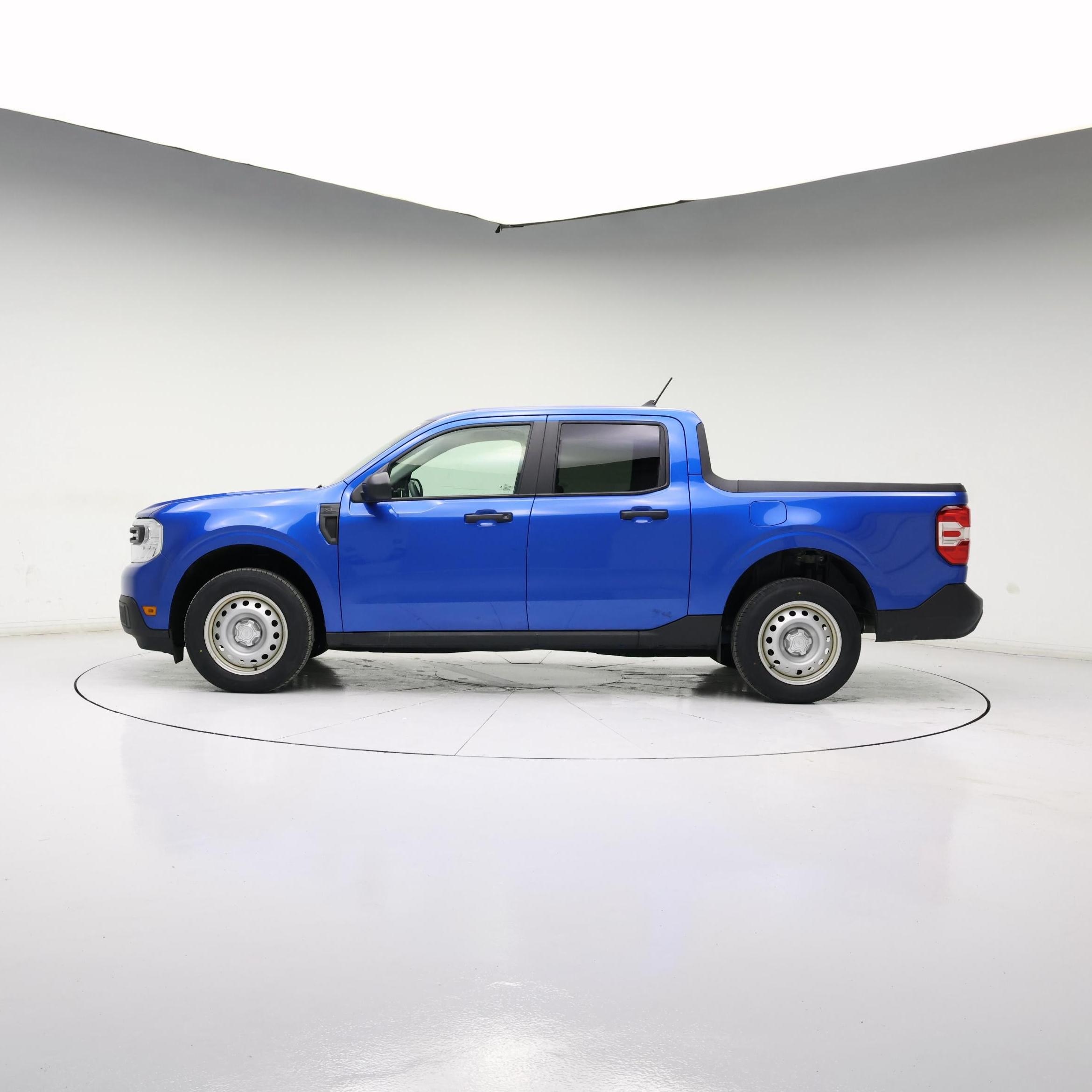 Thumbnail: 2022 Ford Maverick - 3