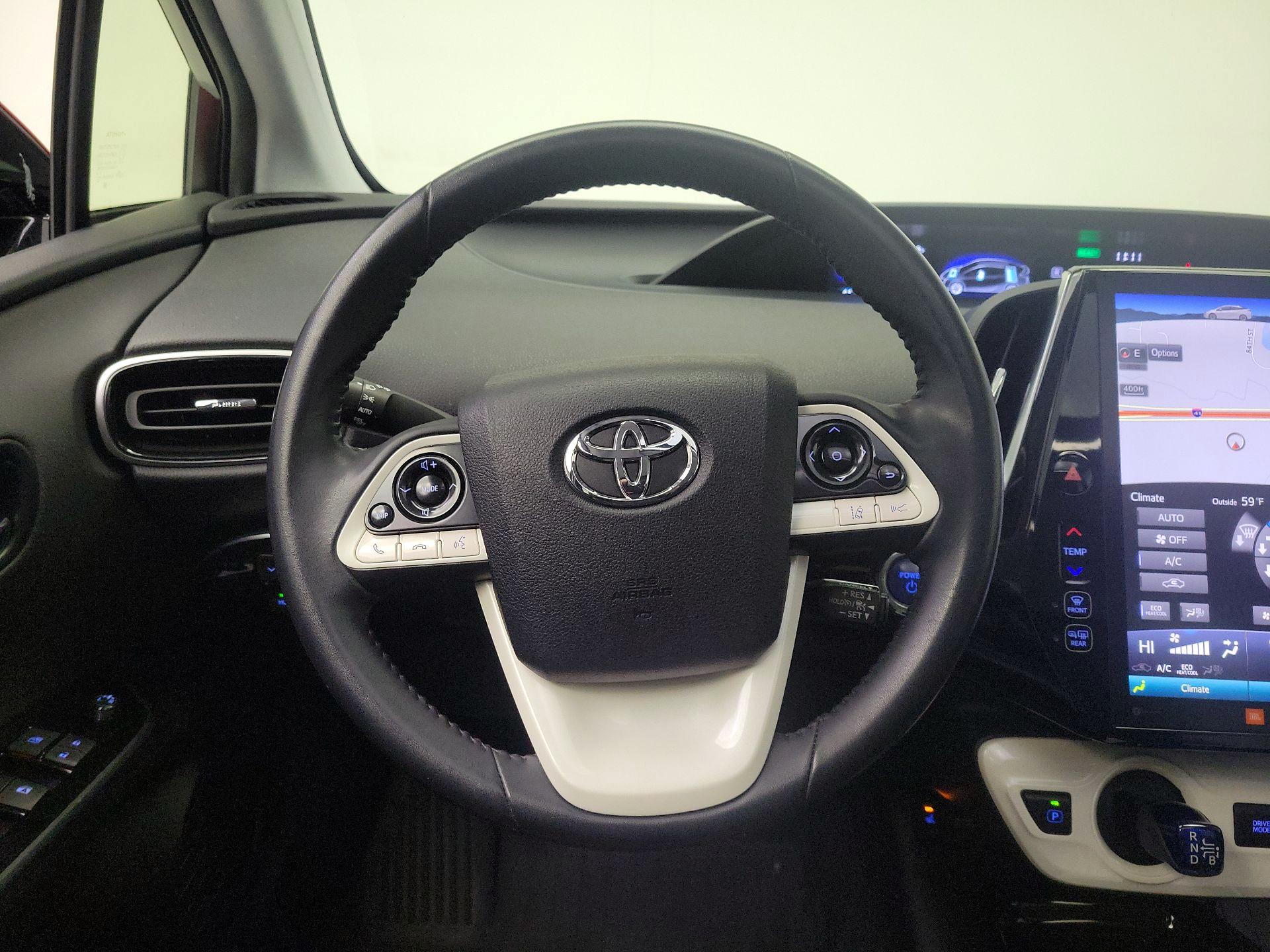 Thumbnail: 2018 Toyota Prius - 10