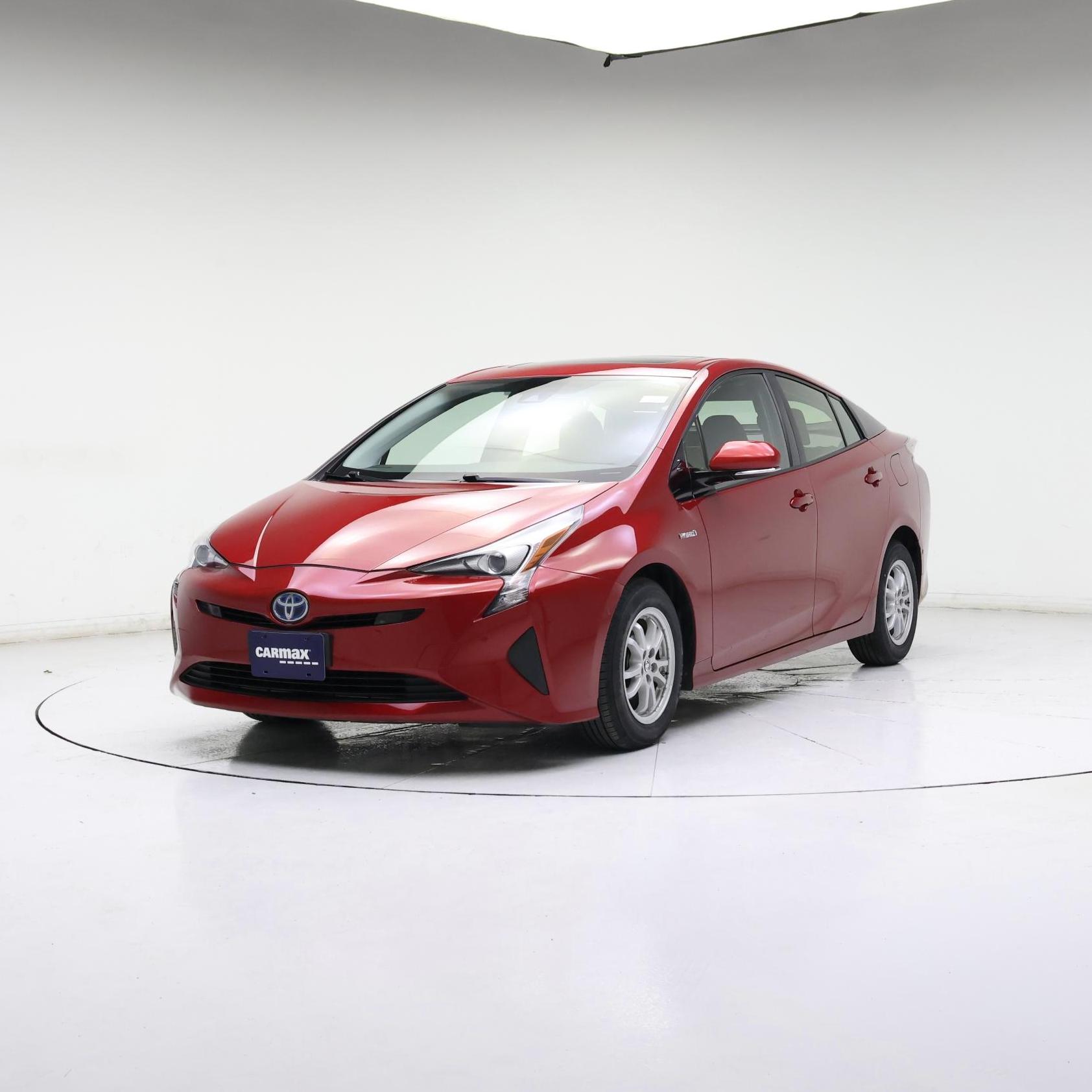 Thumbnail: 2018 Toyota Prius - 4
