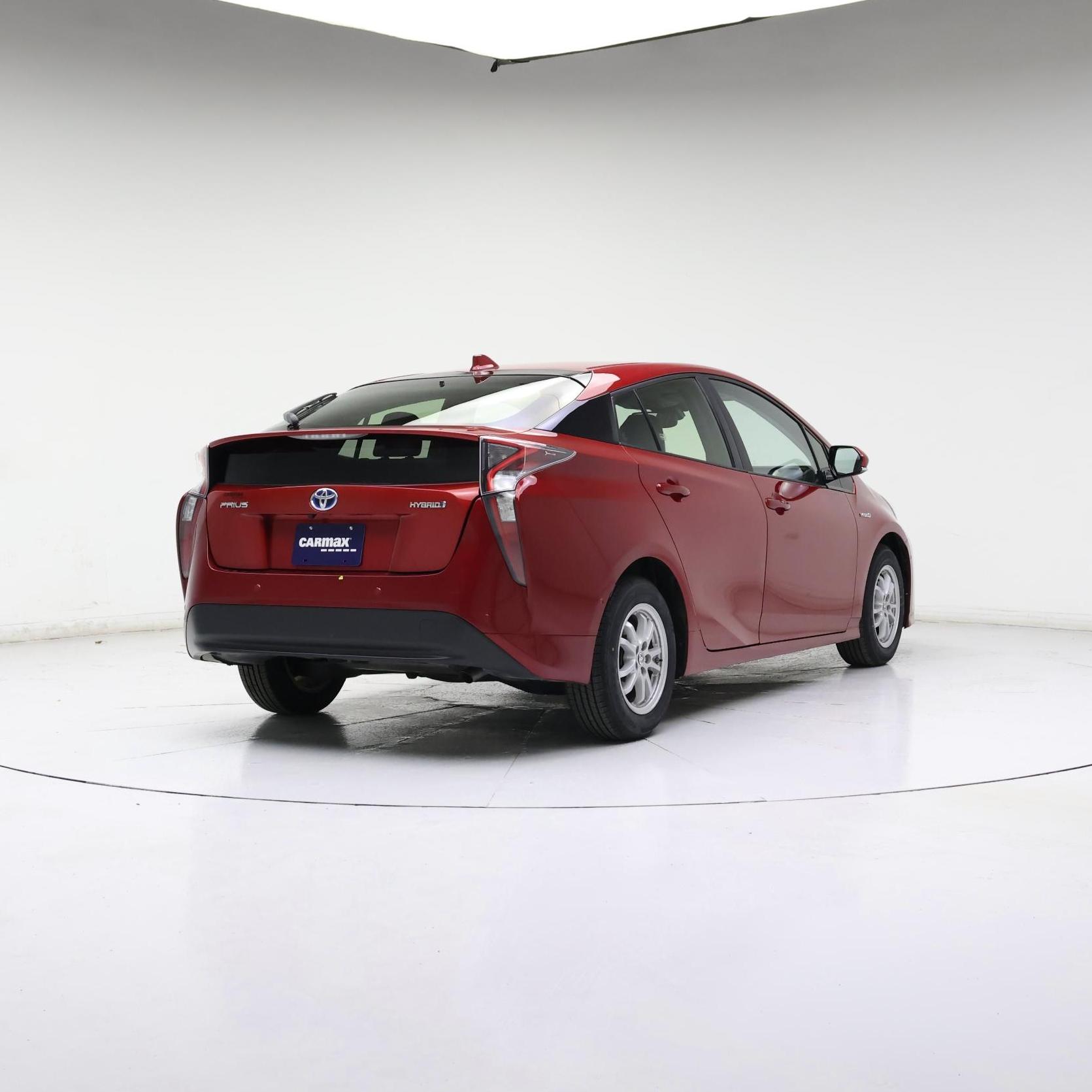 Thumbnail: 2018 Toyota Prius - 8
