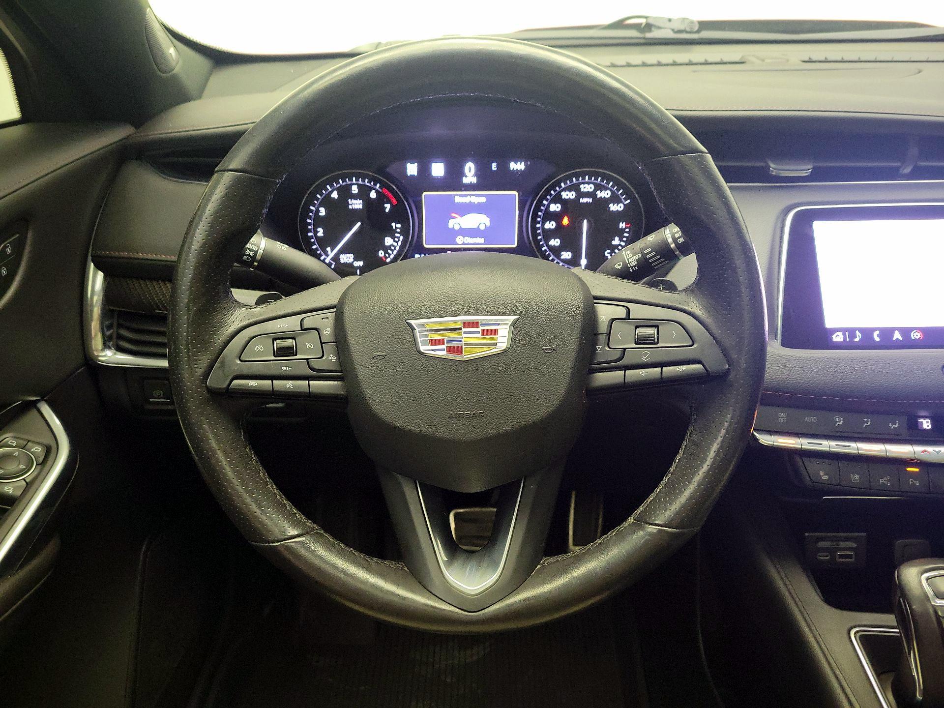 Thumbnail: 2019 Cadillac XT4 - 10