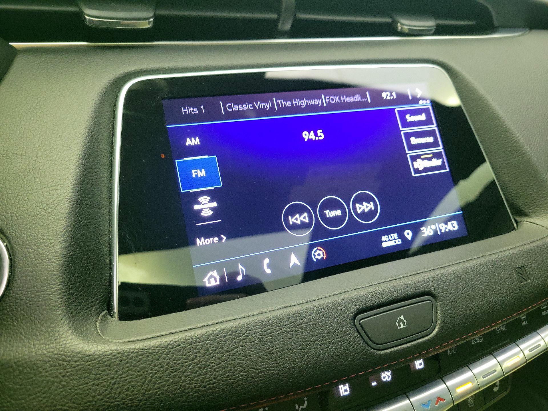 Thumbnail: 2019 Cadillac XT4 - 16