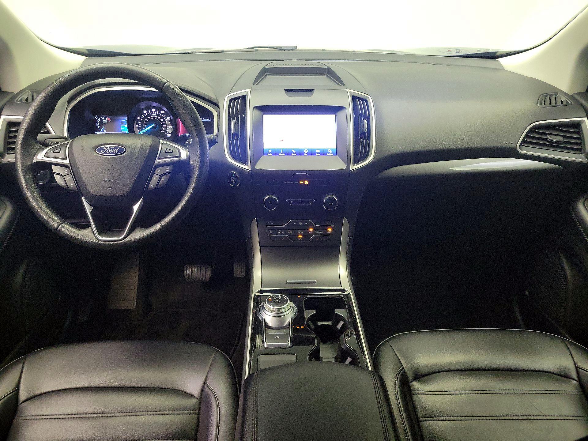 Thumbnail: 2020 Ford Edge - 9