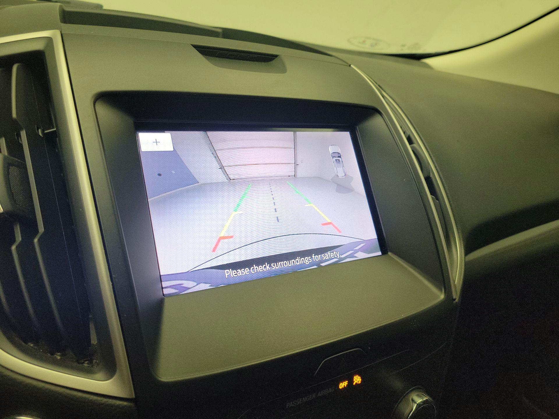 Thumbnail: 2020 Ford Edge - 15