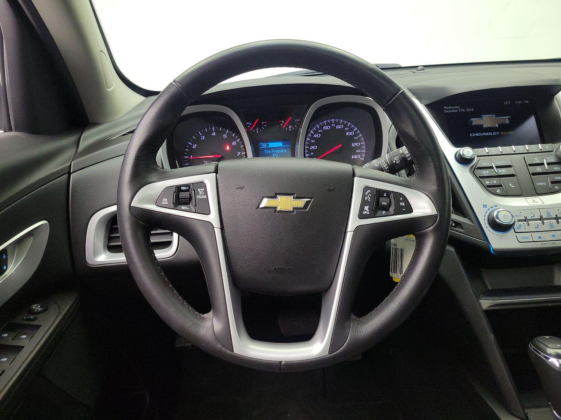 Thumbnail: 2017 Chevrolet Equinox - 10