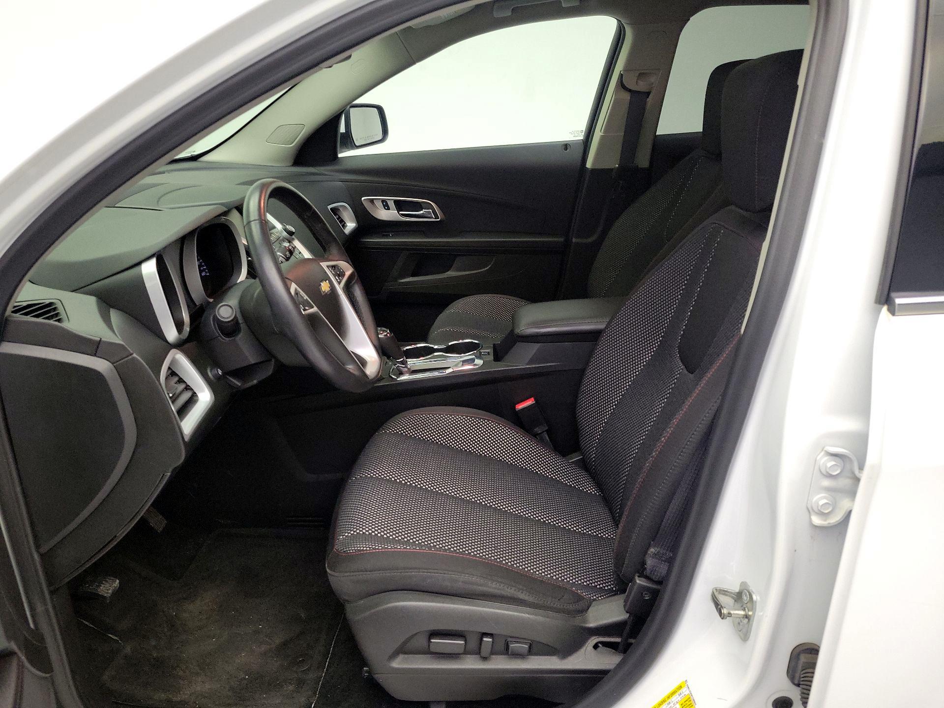 Thumbnail: 2017 Chevrolet Equinox - 11