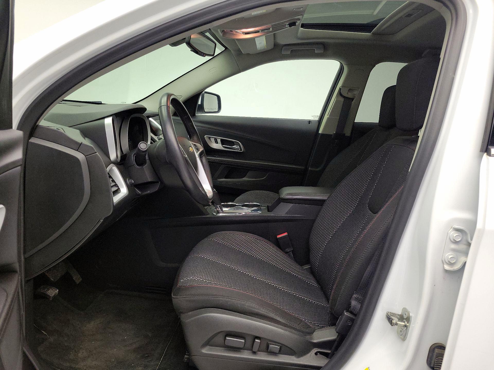 Thumbnail: 2017 Chevrolet Equinox - 18