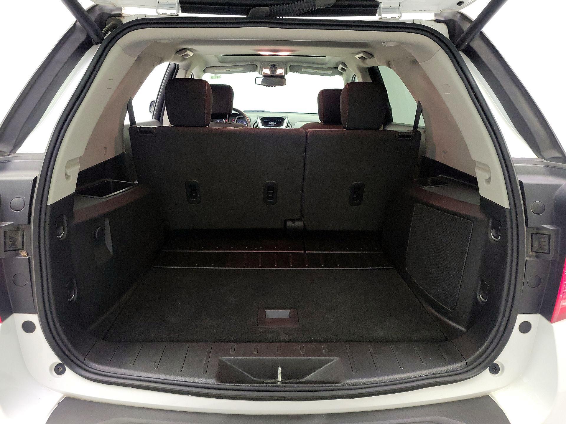 Thumbnail: 2017 Chevrolet Equinox - 20