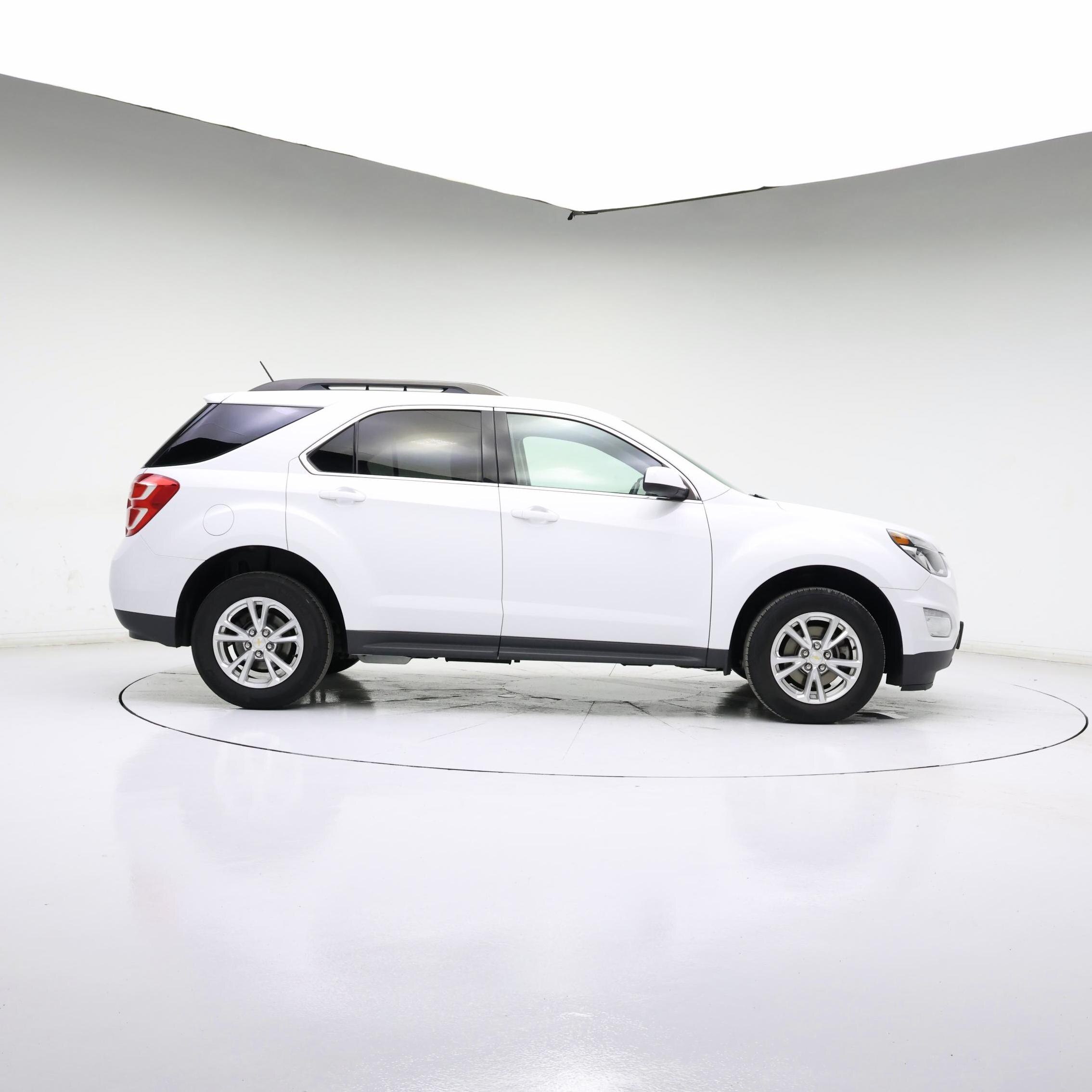 Thumbnail: 2017 Chevrolet Equinox - 7