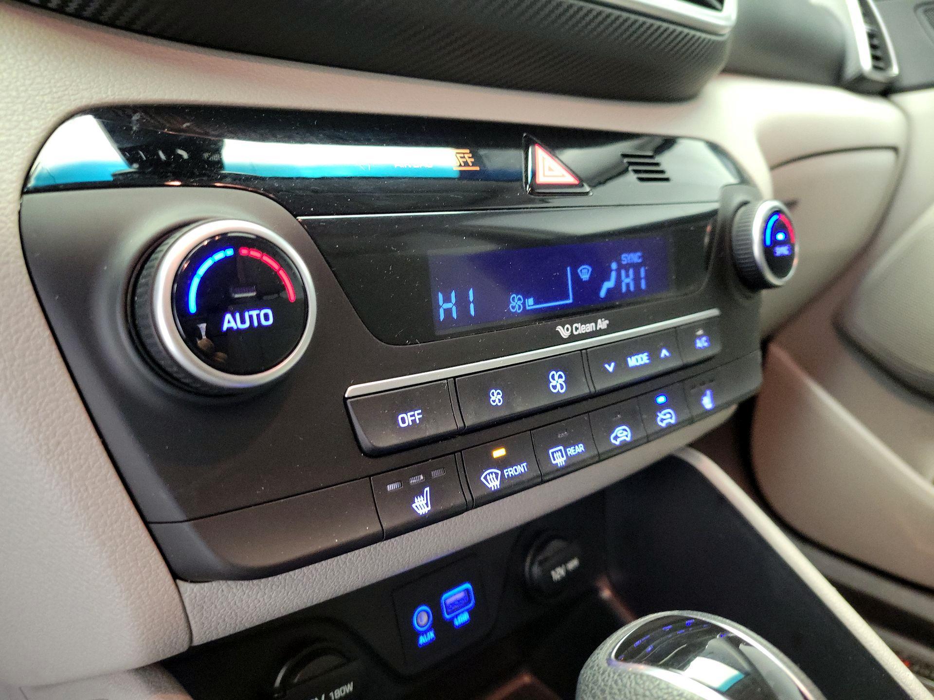 Thumbnail: 2020 Hyundai Tucson - 16