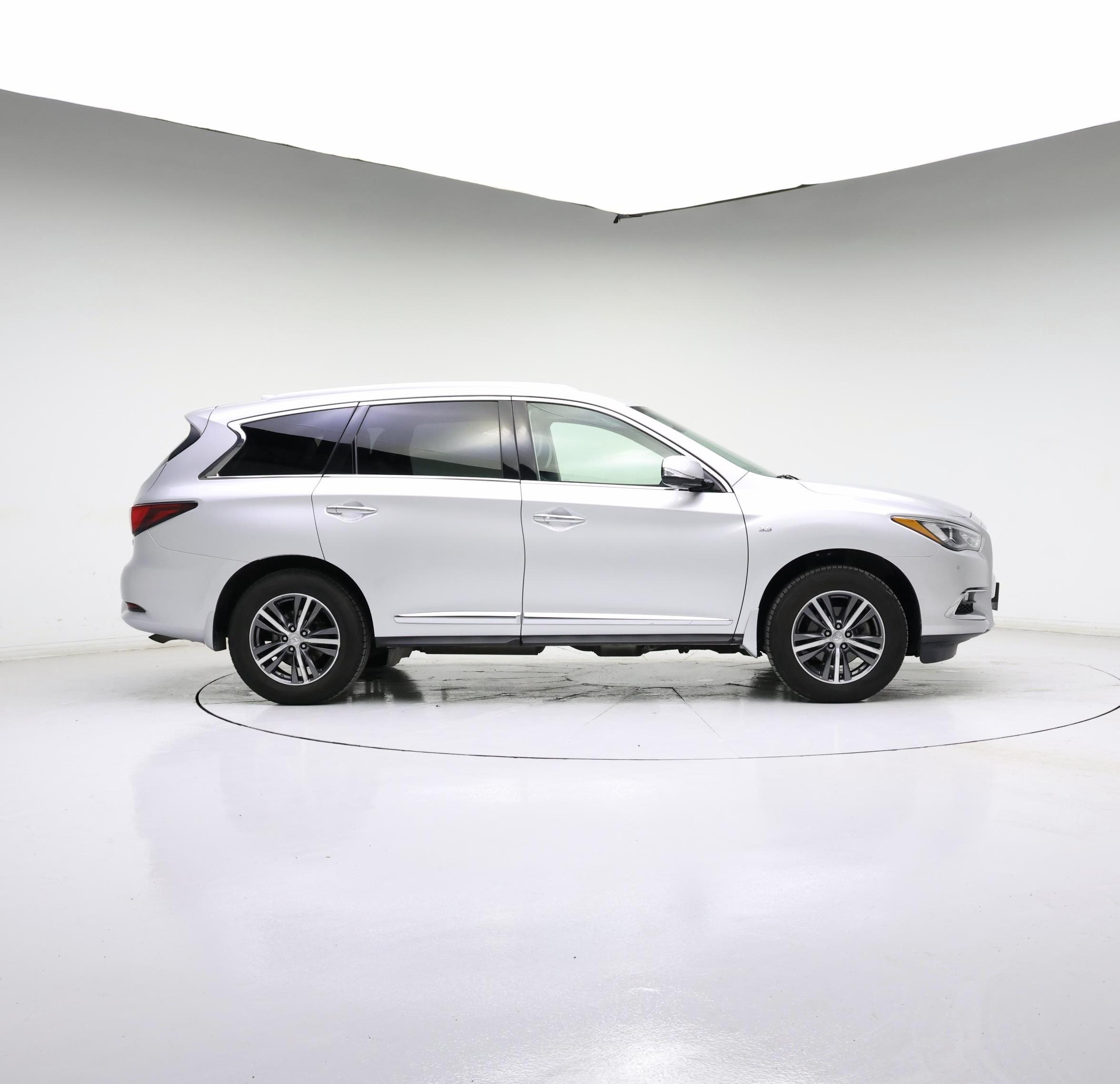 Thumbnail: 2018 INFINITI QX60 - 7