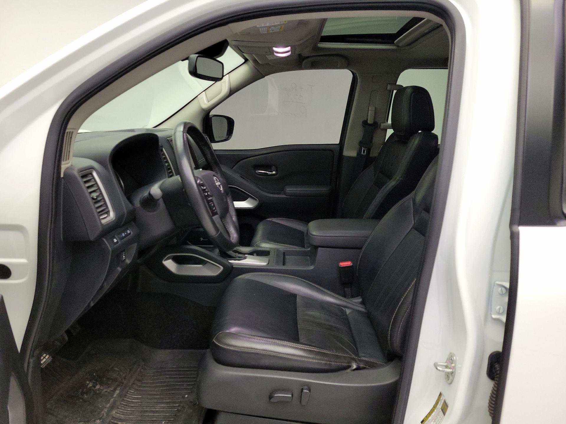 Thumbnail: 2022 Nissan Frontier - 11