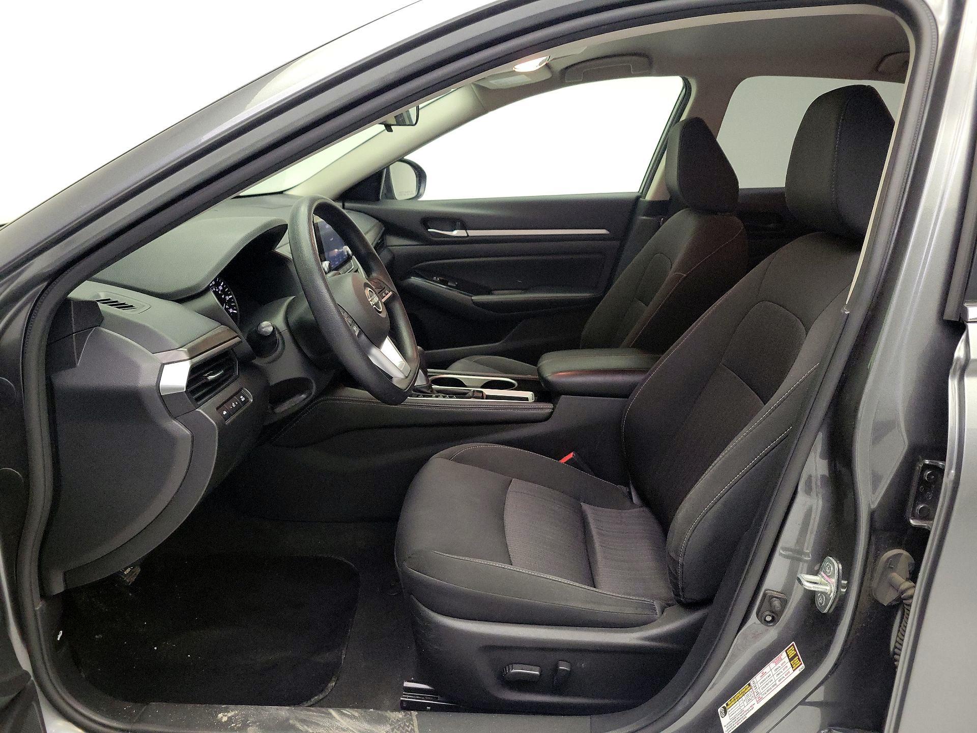 Thumbnail: 2023 Nissan Altima - 11