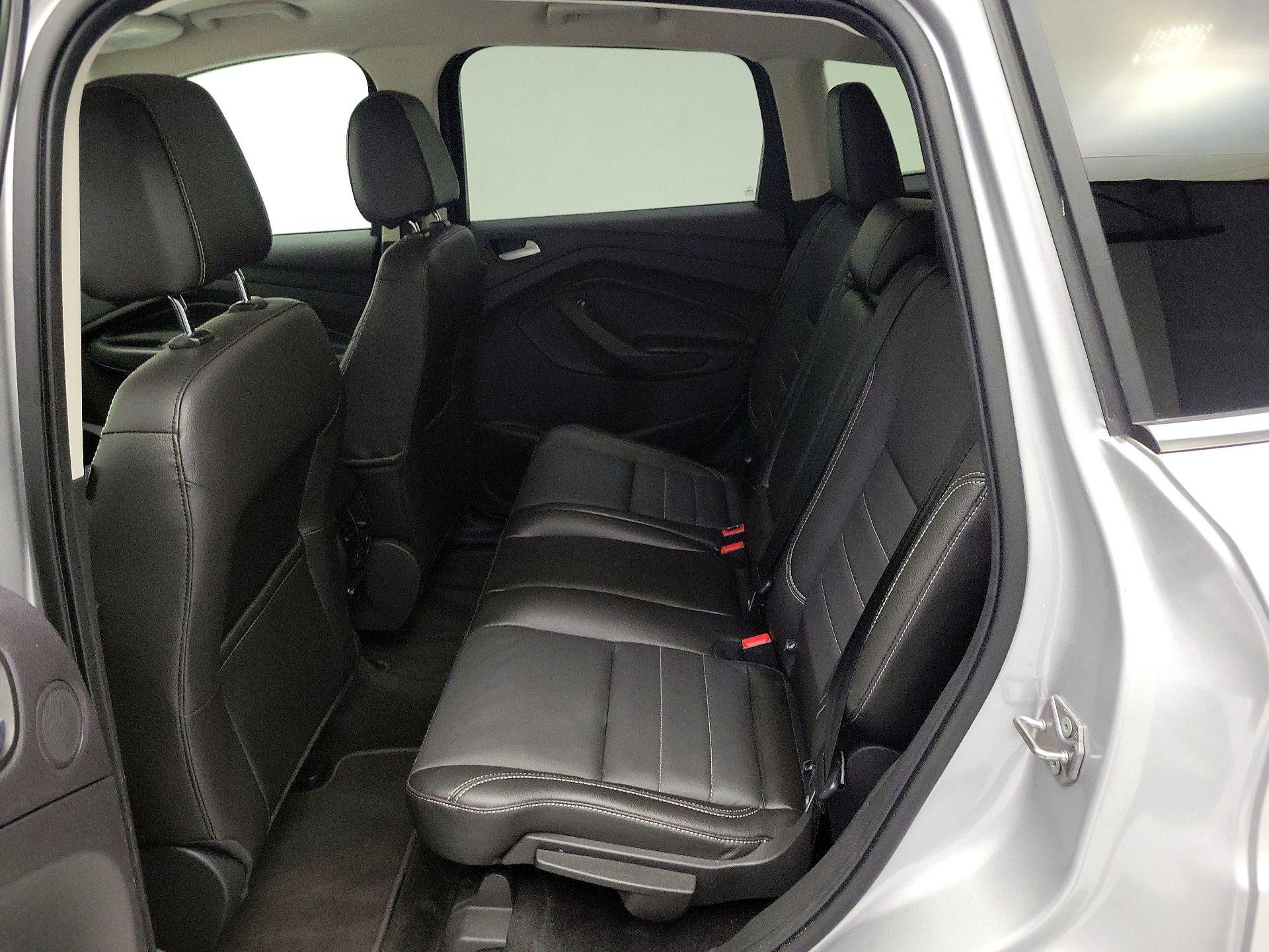 Thumbnail: 2015 Ford Escape - 19