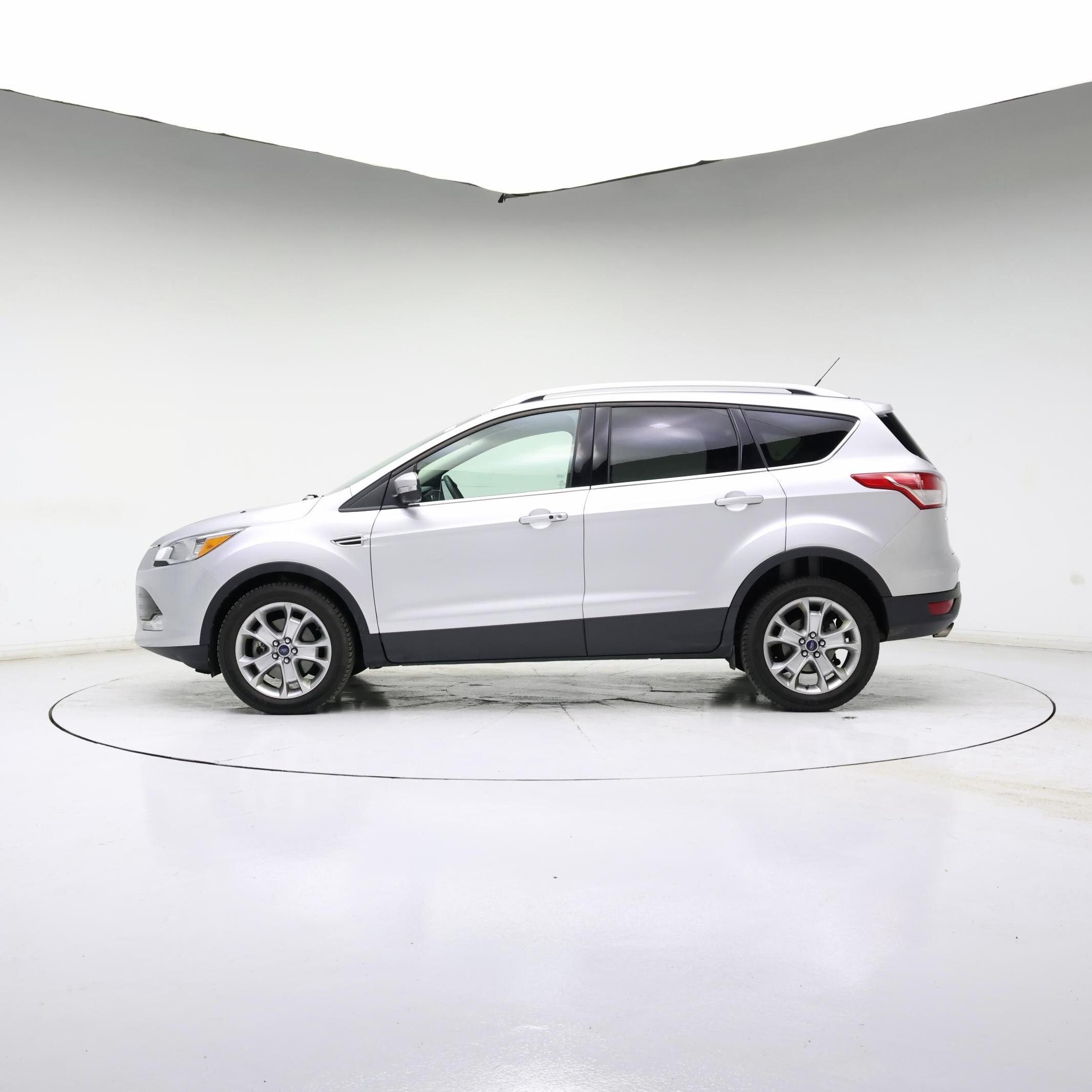 Thumbnail: 2015 Ford Escape - 3