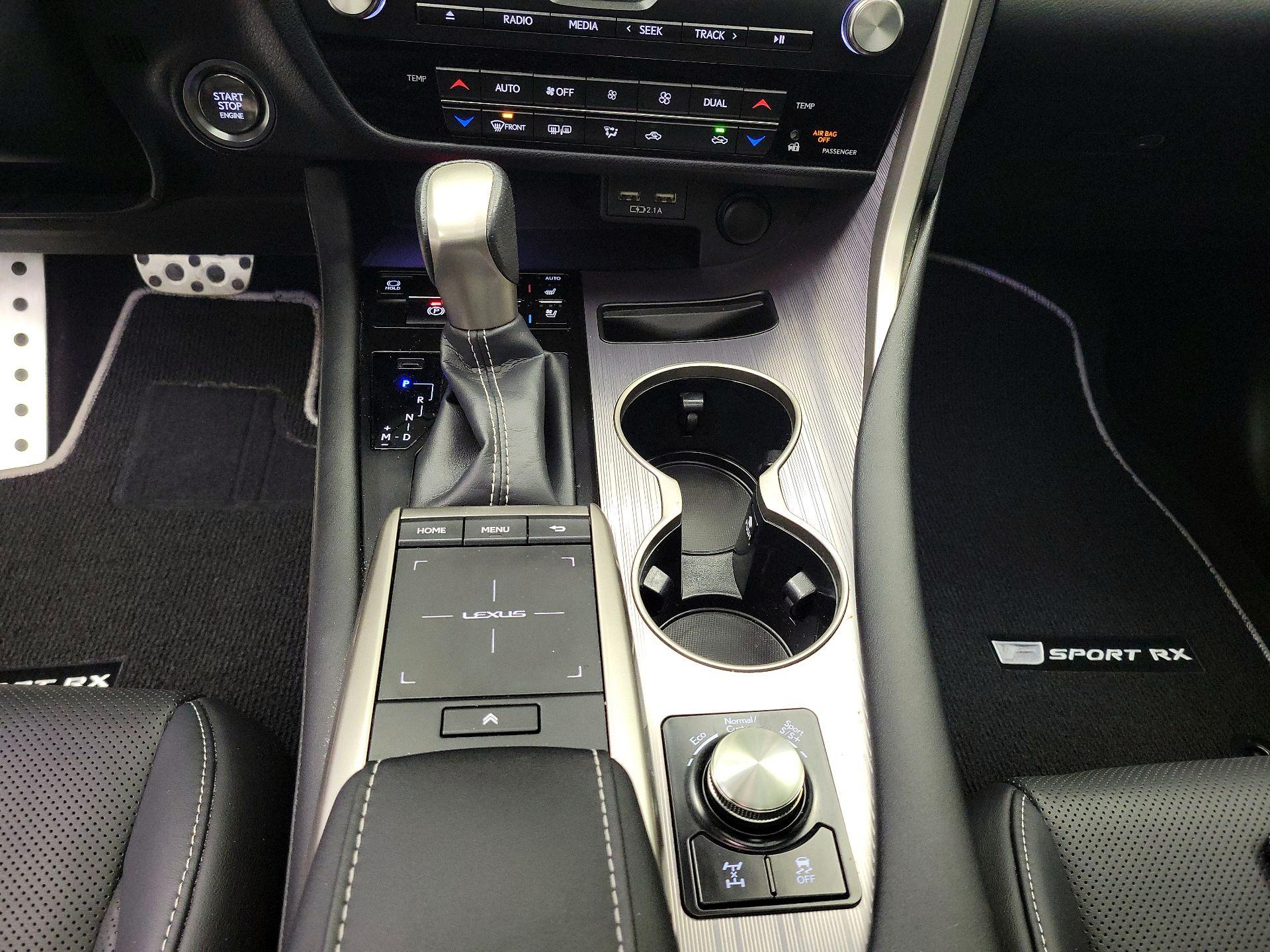 Thumbnail: 2020 Lexus RX - 17