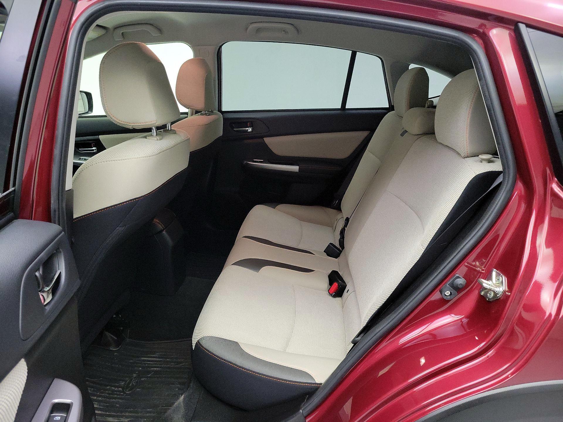 Thumbnail: 2017 Subaru Crosstrek - 18