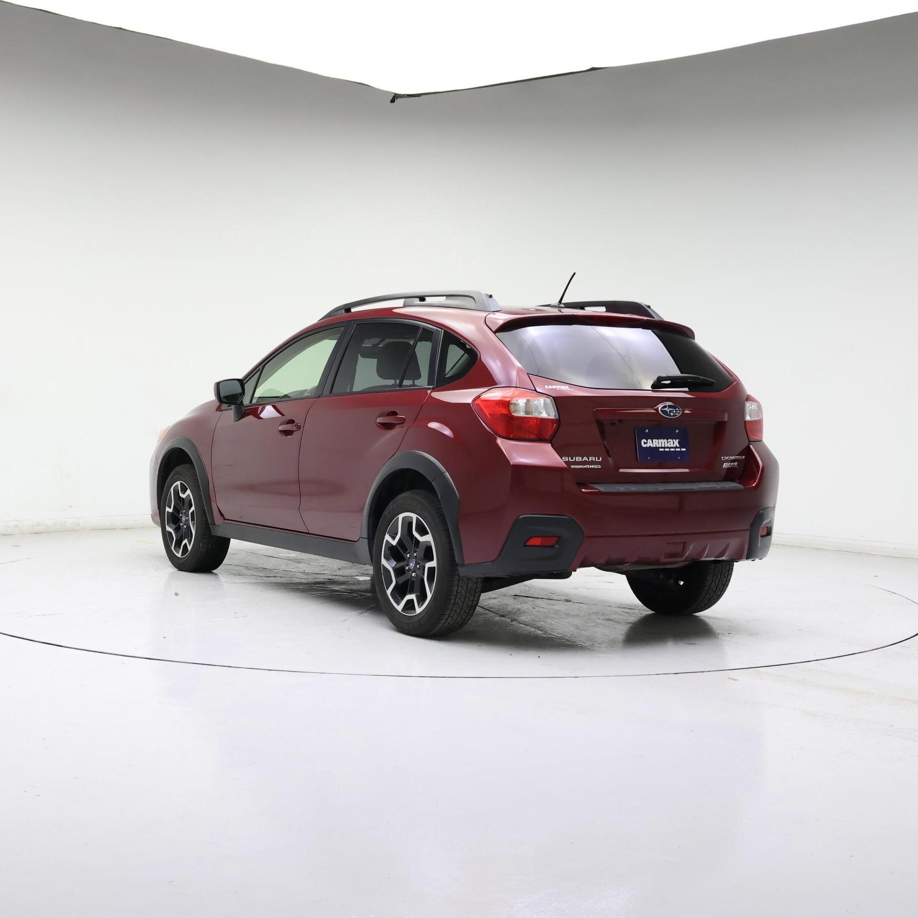 Thumbnail: 2017 Subaru Crosstrek - 2