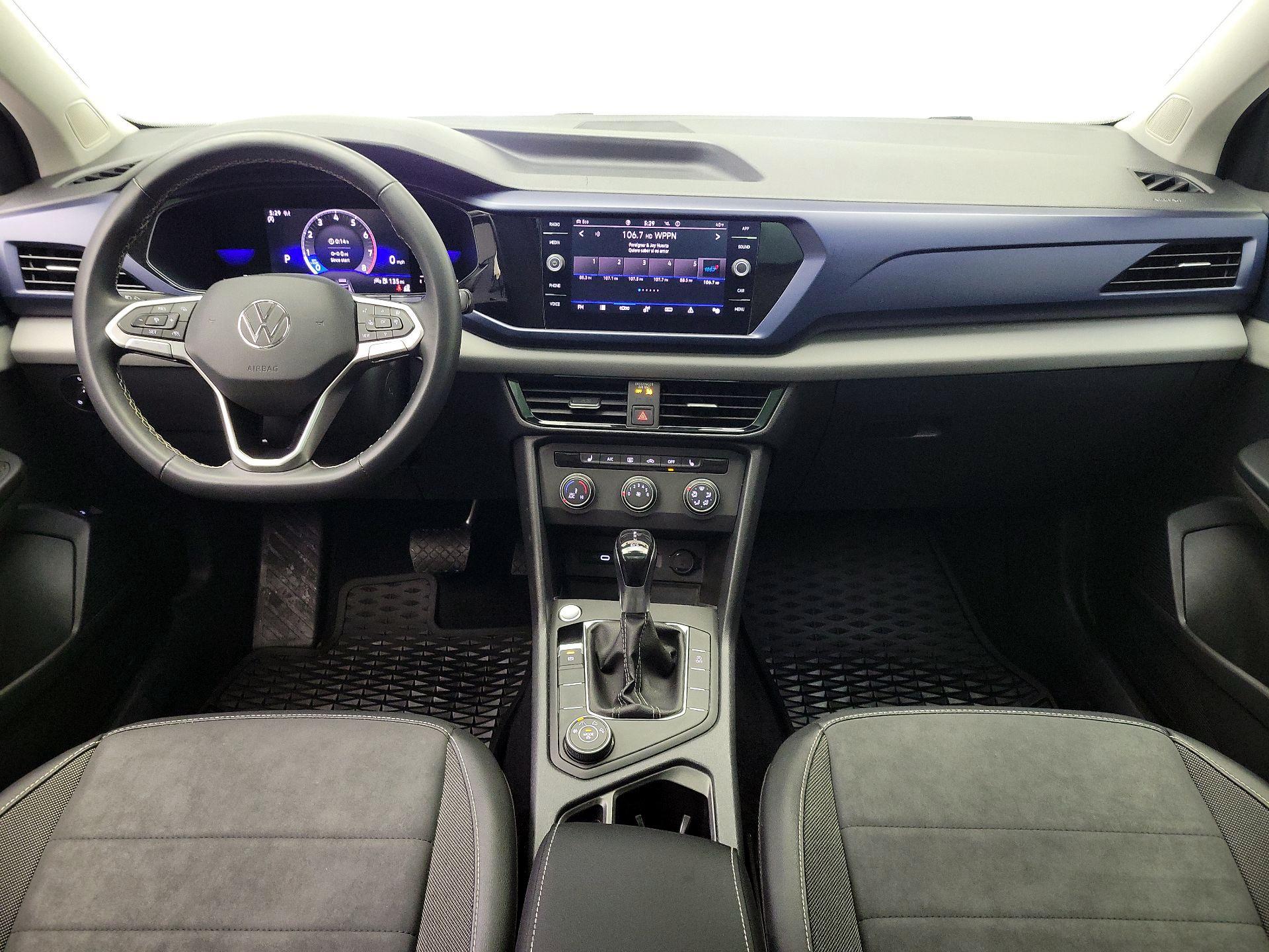 Thumbnail: 2022 Volkswagen Taos - 9