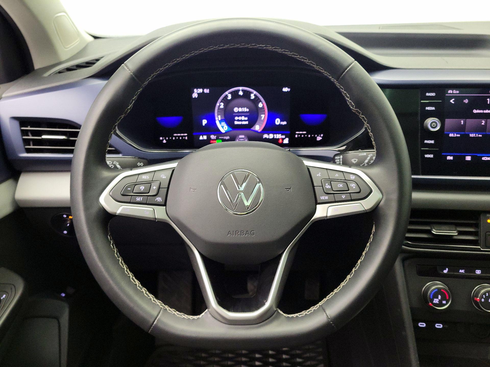 Thumbnail: 2022 Volkswagen Taos - 10