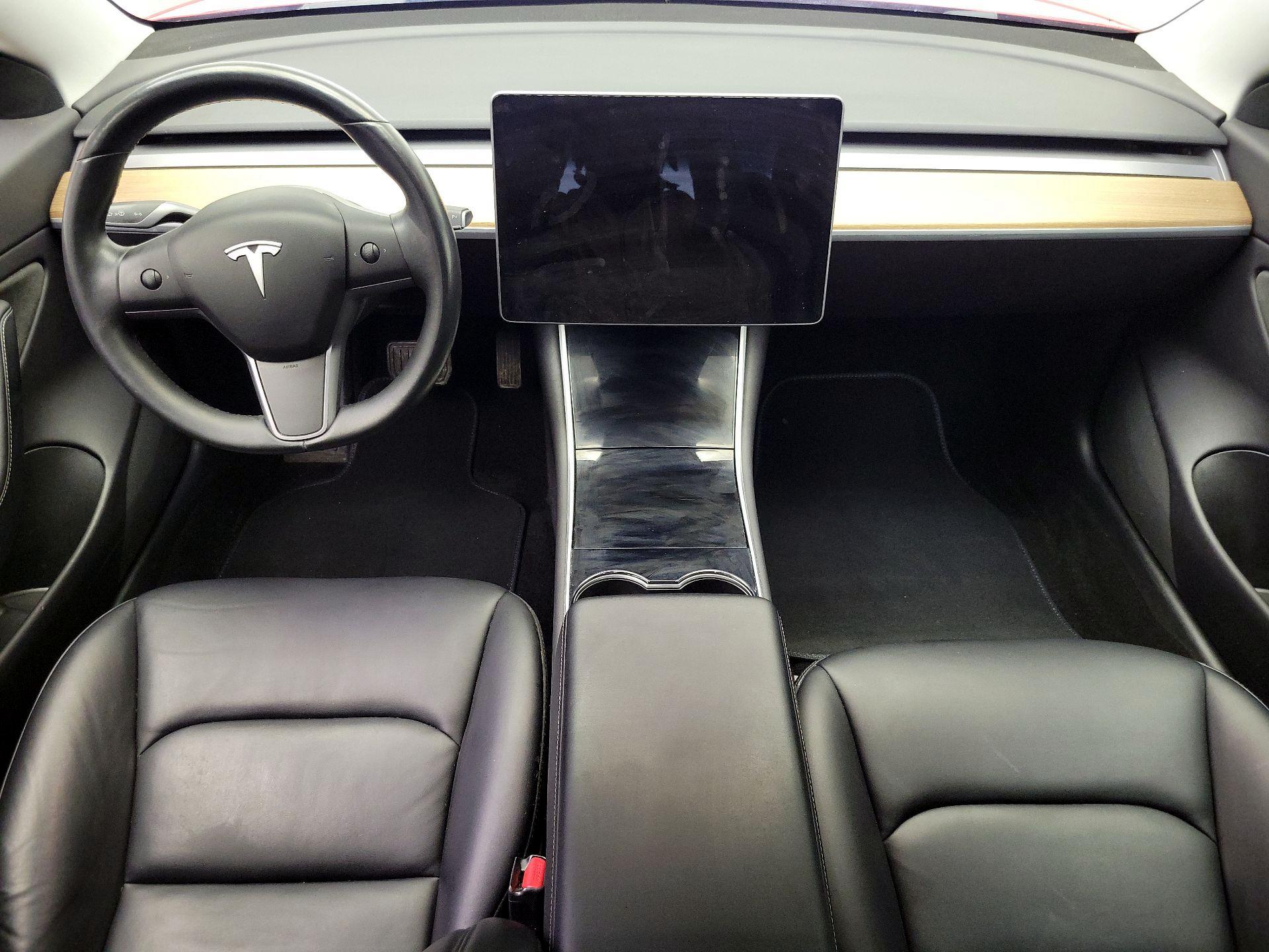 Thumbnail: 2019 Tesla Model 3 - 9