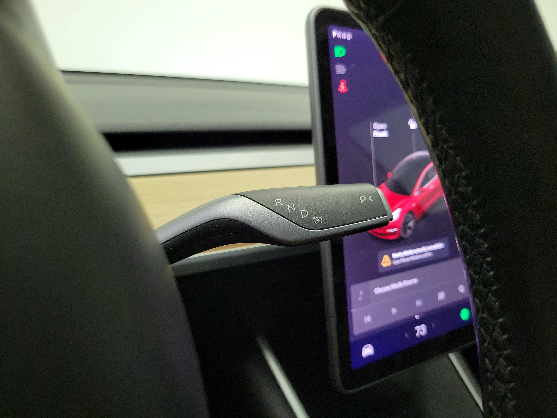 Thumbnail: 2019 Tesla Model 3 - 17